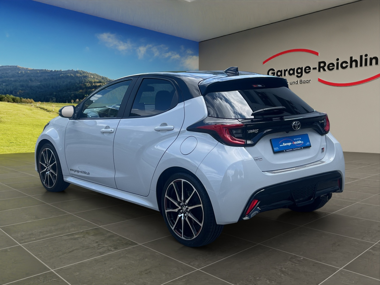 TOYOTA Yaris 1.5 VVT-i HSD GR Sport-image-2