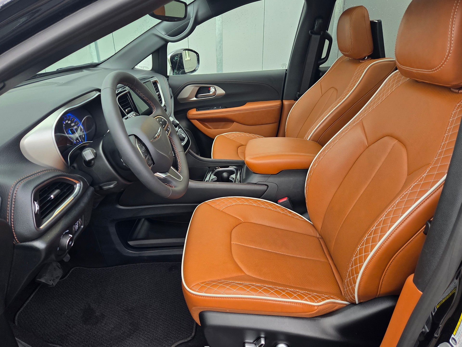 CHRYSLER 3.6 V6 4x4 Limited S 291 PS / 7-Plätzer-image-3