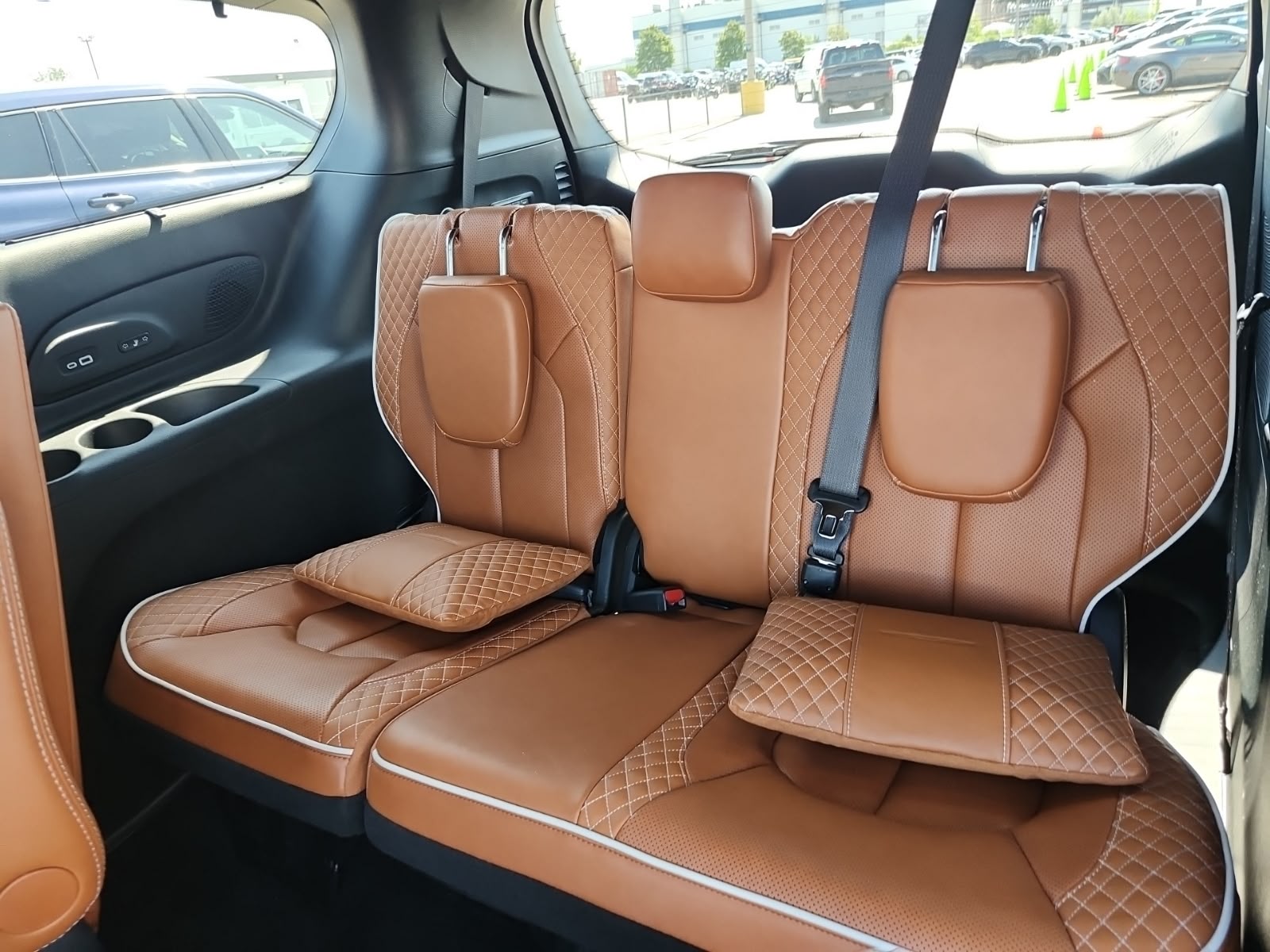 CHRYSLER 3.6 V6 4x4 Limited S 291 PS / 7-Plätzer-image-6