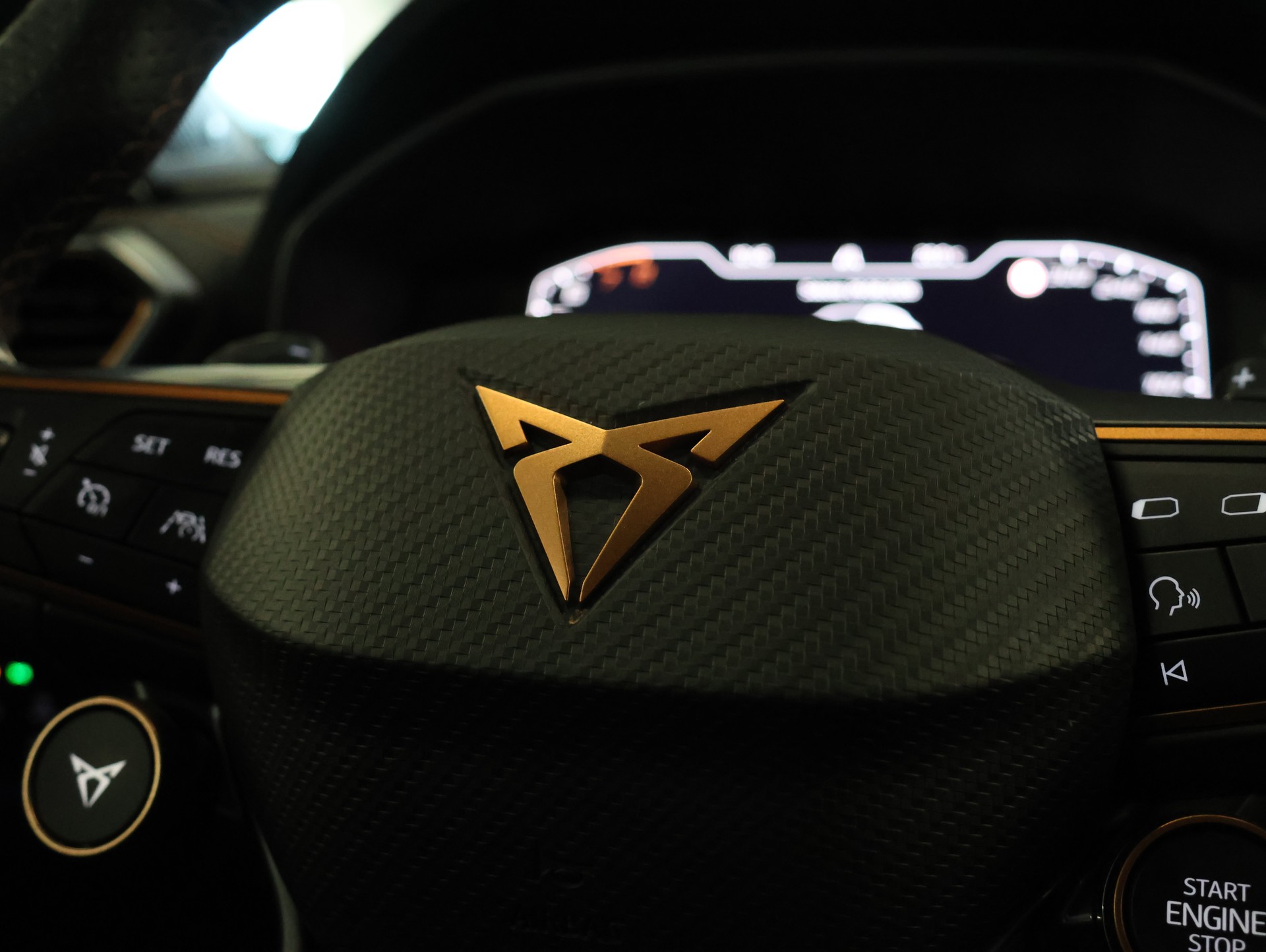 CUPRA Formentor 2.0TSI VZ 4Drive DSG-image-23