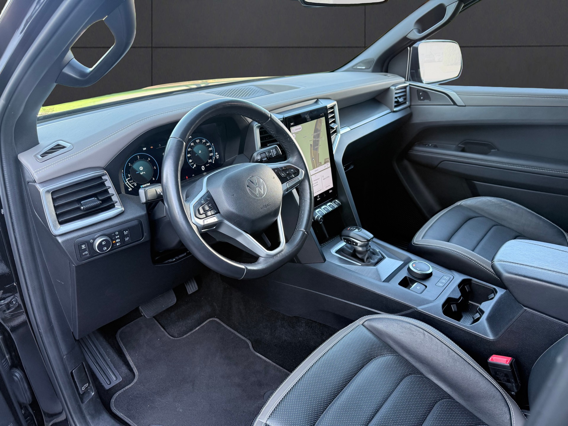 VW Amarok 3.0TDI Aventura Winter 1-image-16