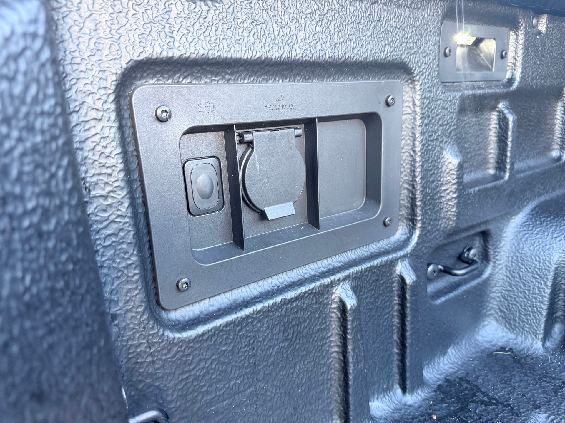 VW Amarok 3.0TDI Aventura Winter 1-image-27