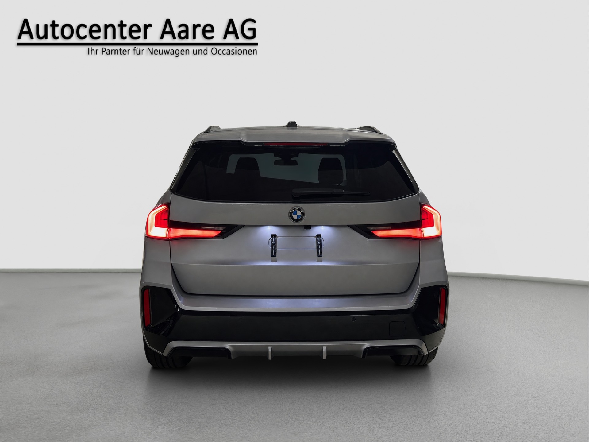 BMW X1 xDrive 20d 48V M Sport Pro | AHK | PANO | HARMAN-image-5