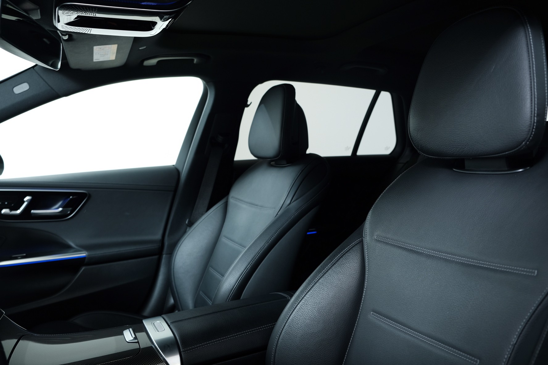 MERCEDES-BENZ C 220 d AMG Line 4matic S206-image-9