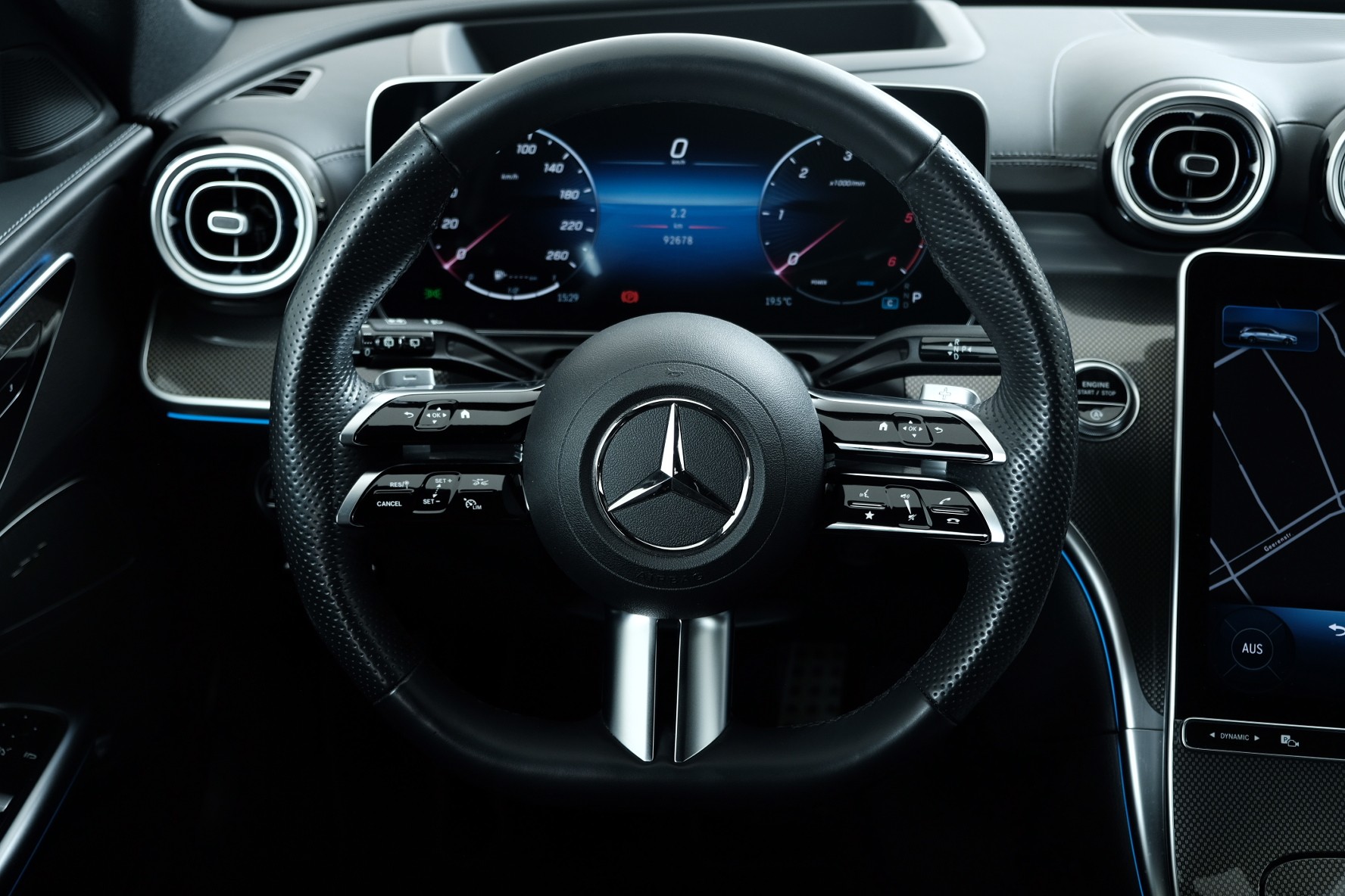 MERCEDES-BENZ C 220 d AMG Line 4matic S206-image-7