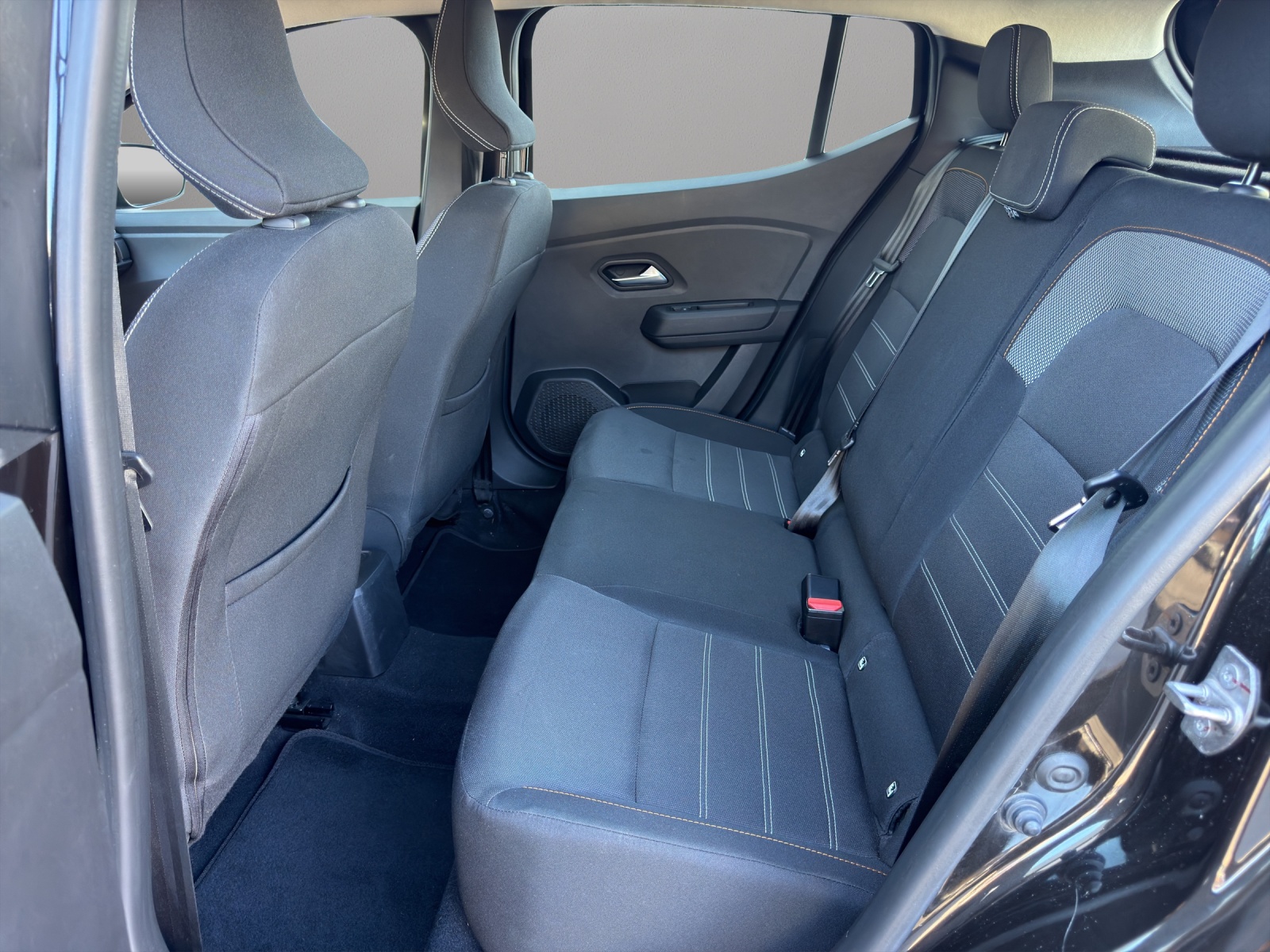 DACIA Sandero Stepway TCe 90 Comfort-image-12