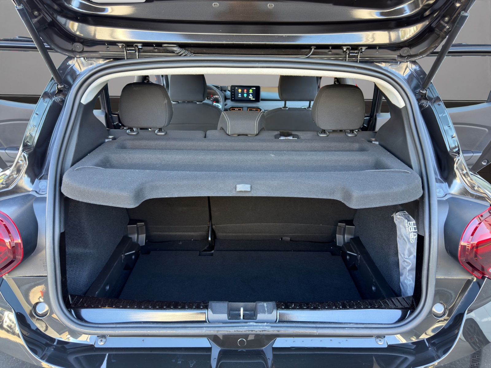 DACIA Sandero Stepway TCe 90 Comfort-image-18