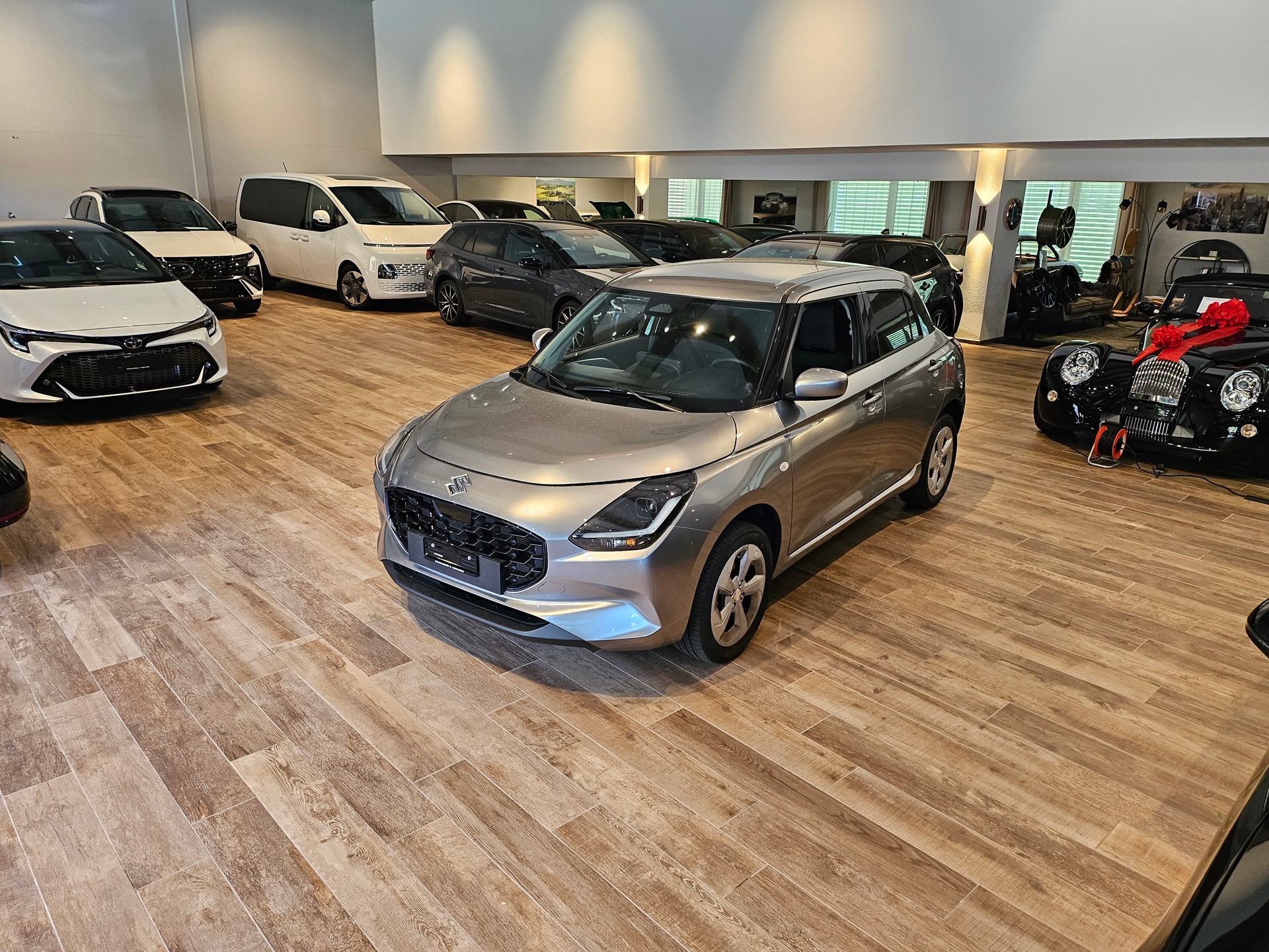 SUZUKI Swift 1.2 Compact Top Hybrid 4x4 🔥Rückfahrkamera🔥-image-1