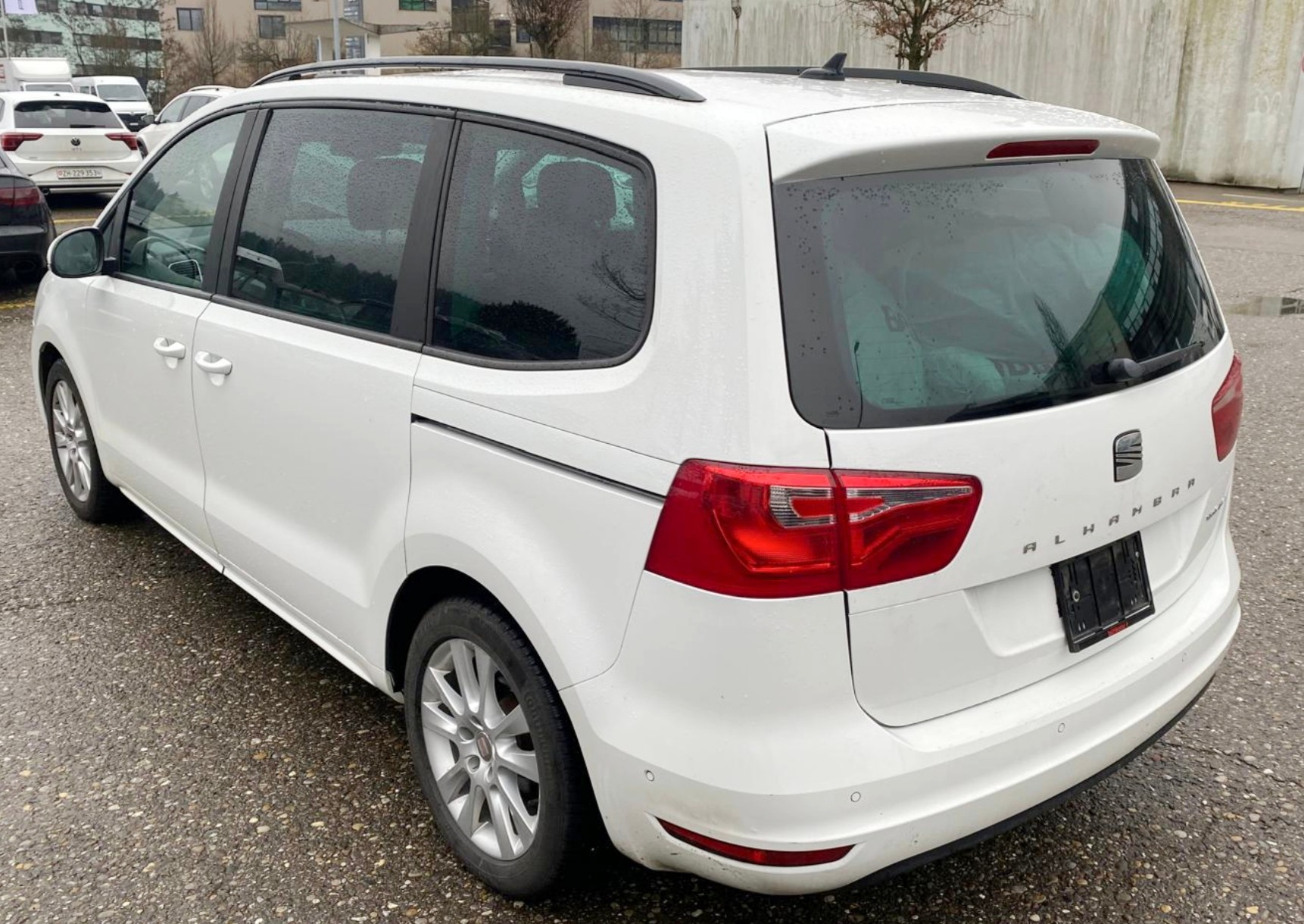SEAT Alhambra 2.0 TDI Ecomotive Style ITECH-image-4
