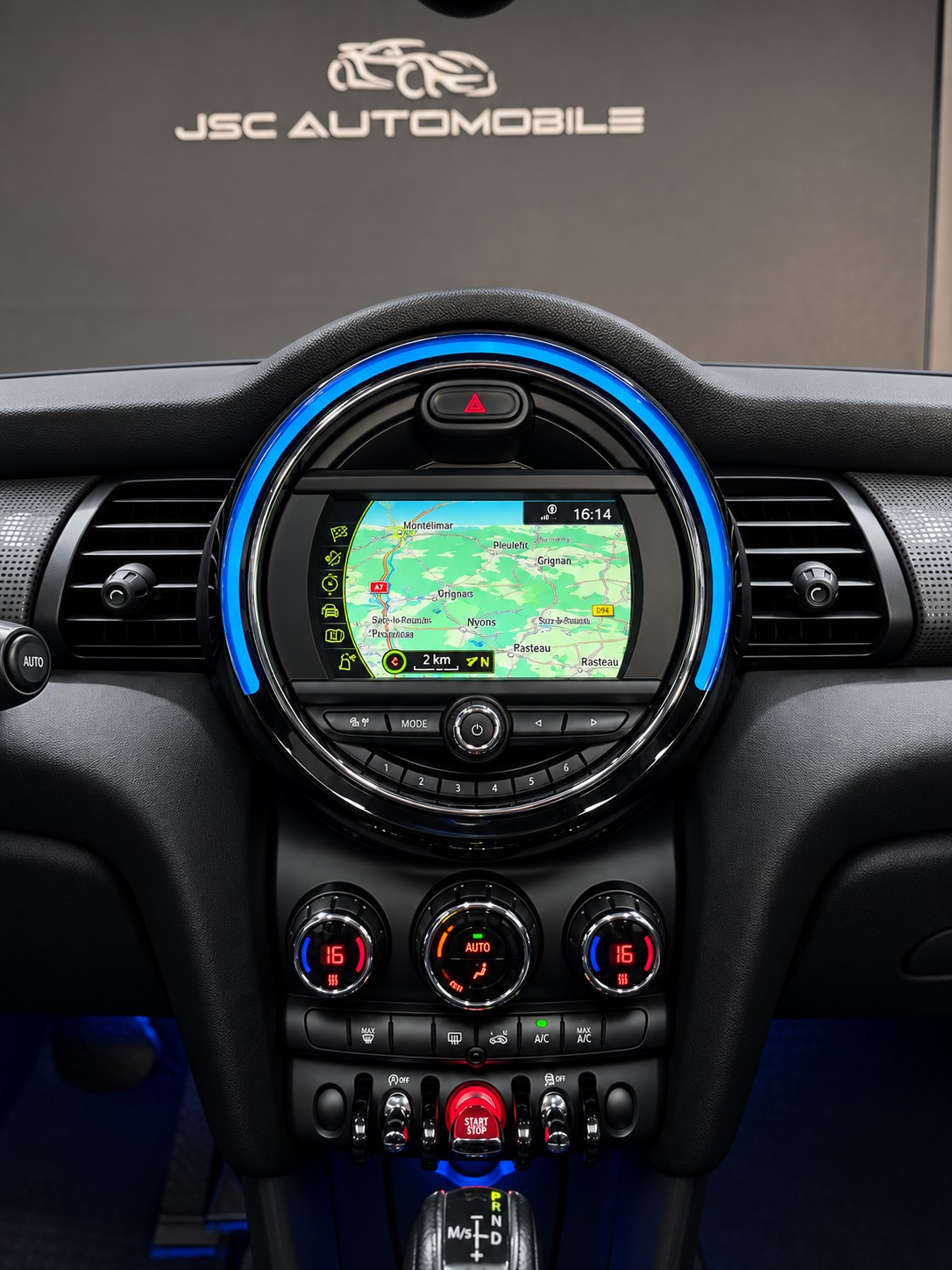 MINI Cooper Steptronic-image-9