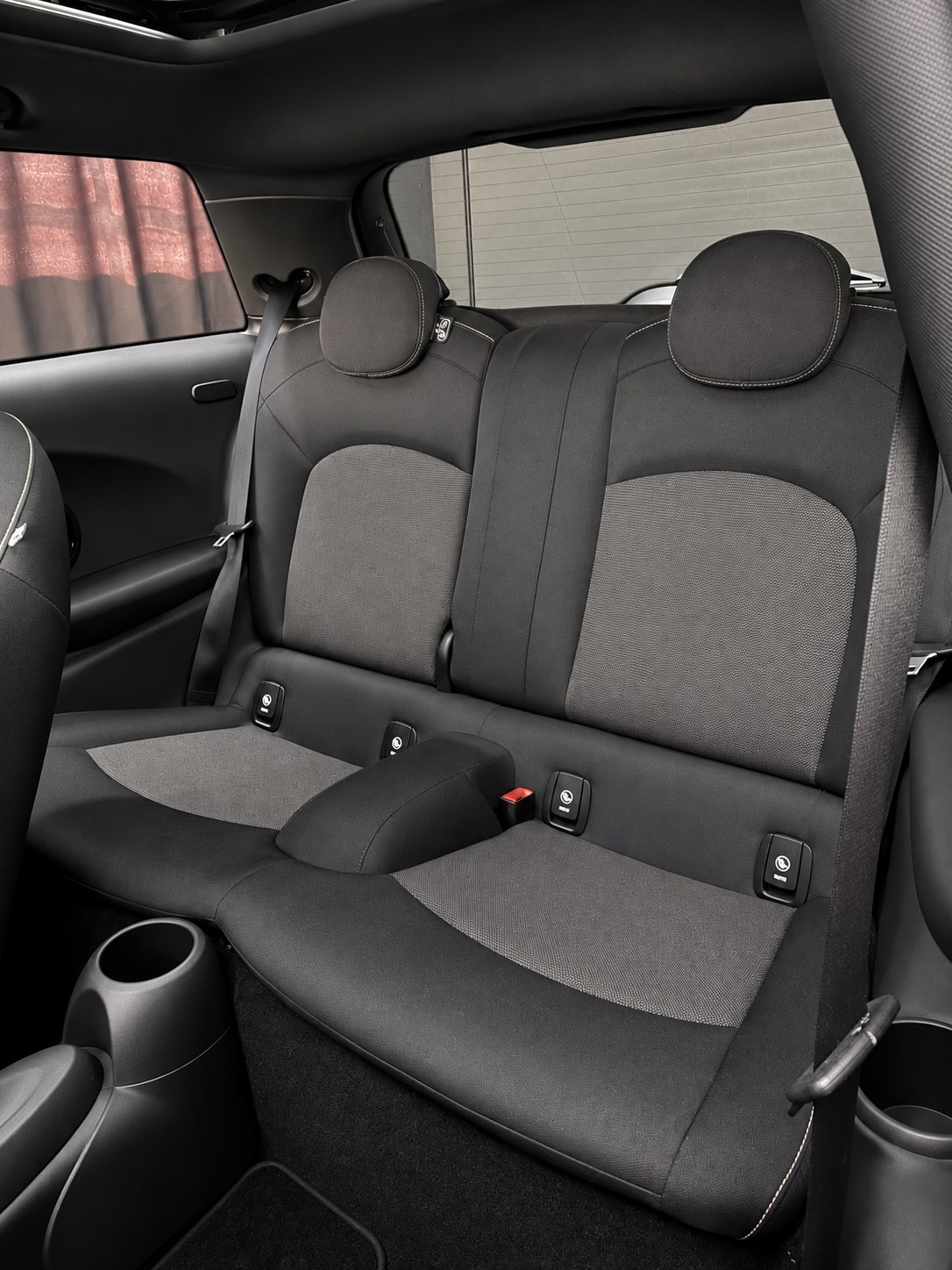 MINI Cooper Steptronic-image-7