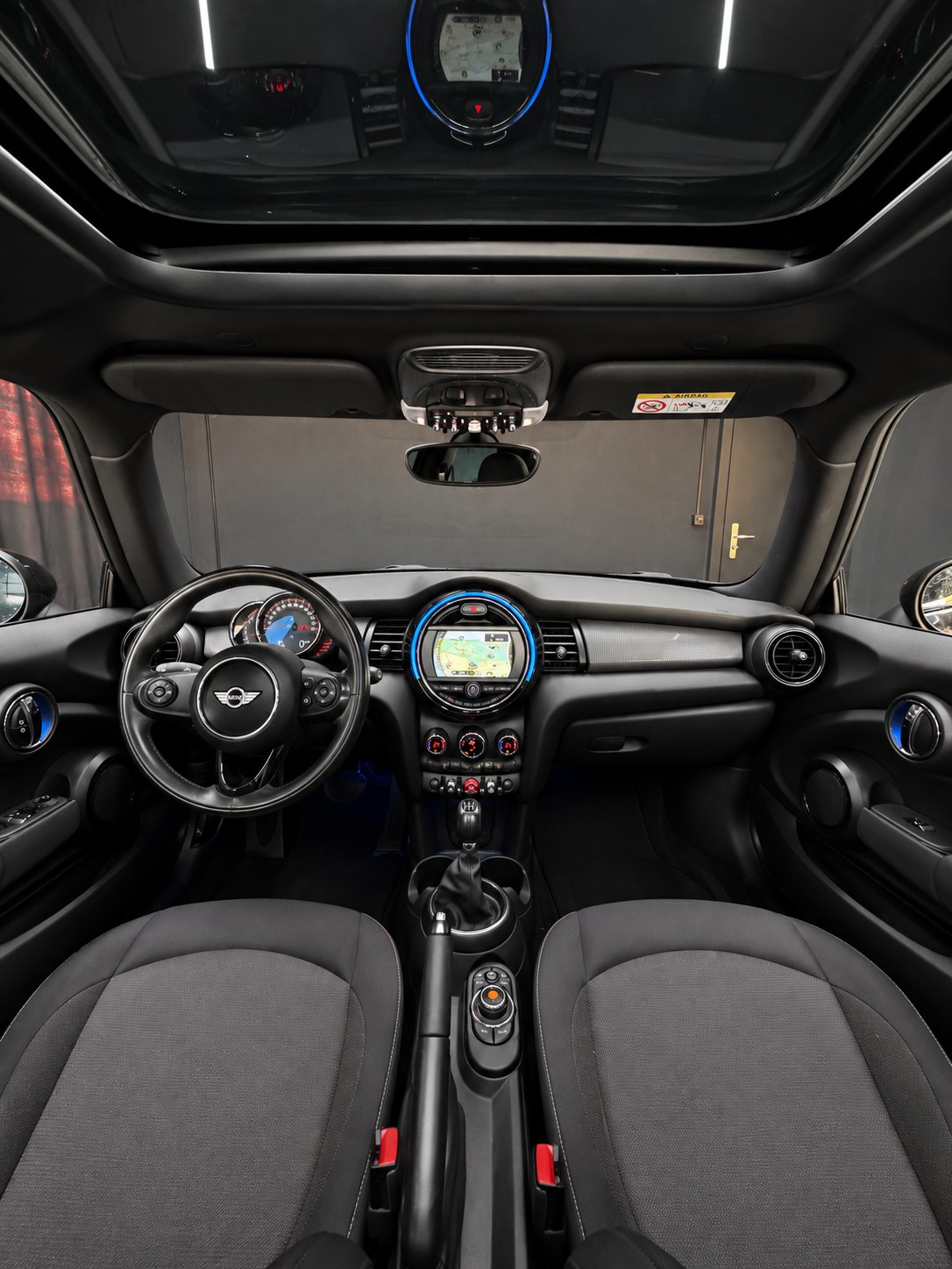 MINI Cooper Steptronic-image-8