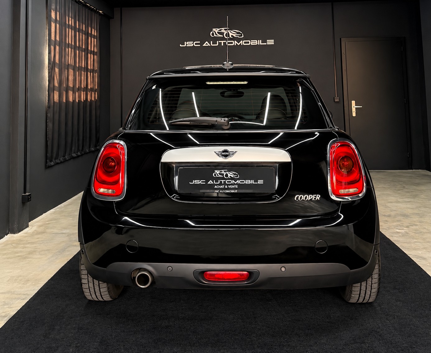 MINI Cooper Steptronic-image-3