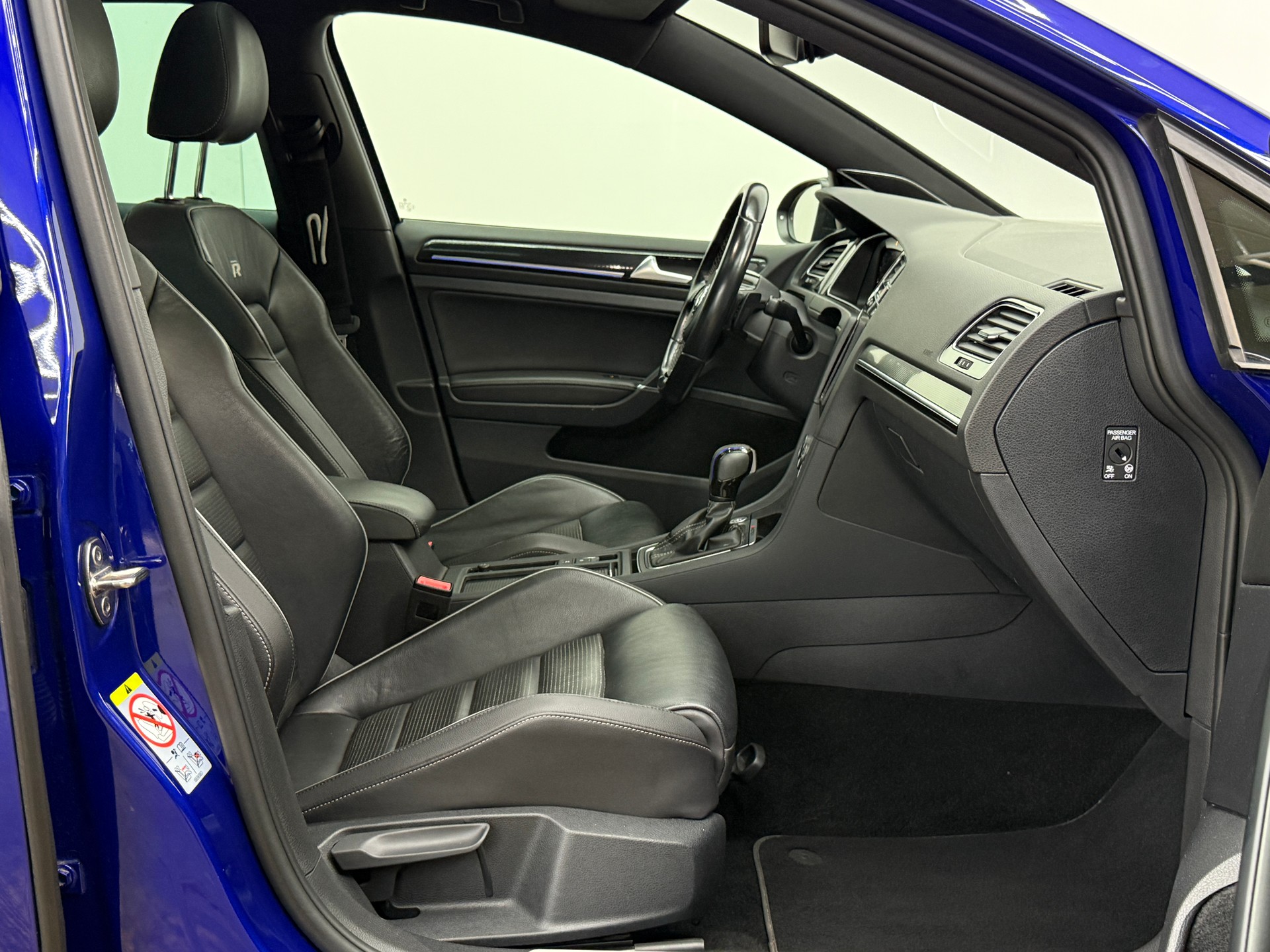 VW Golf 2.0 TSI R 4Motion DSG-image-20