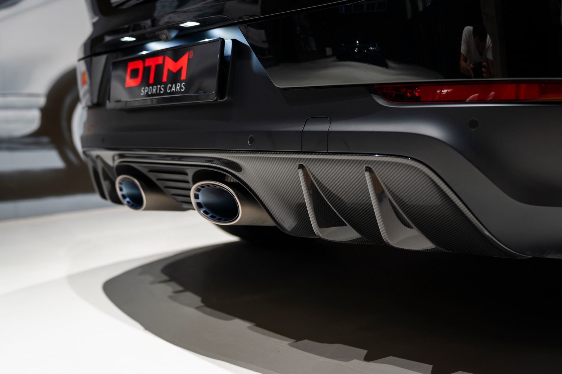 PORSCHE Cayenne Turbo GT-image-8