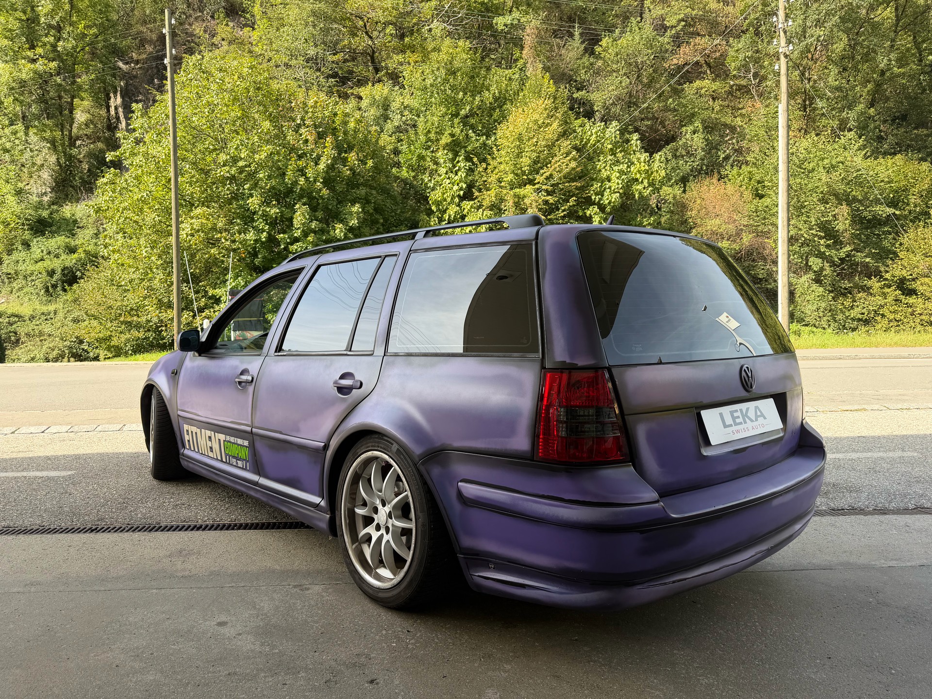 VW Golf Variant 1.9 TDI PD 4Motion-image-3