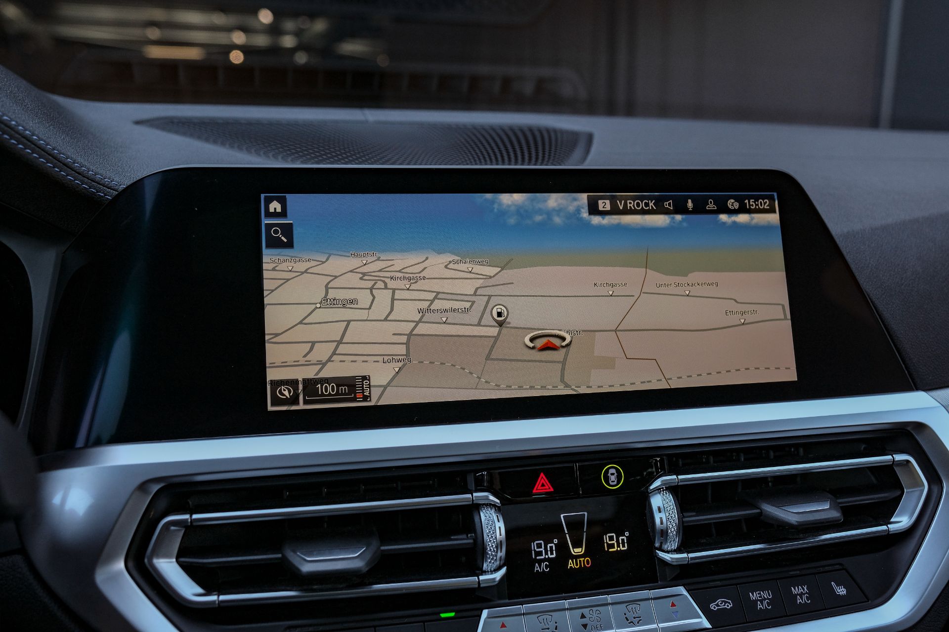 BMW 330 d xDrive Touring M Sport-image-17