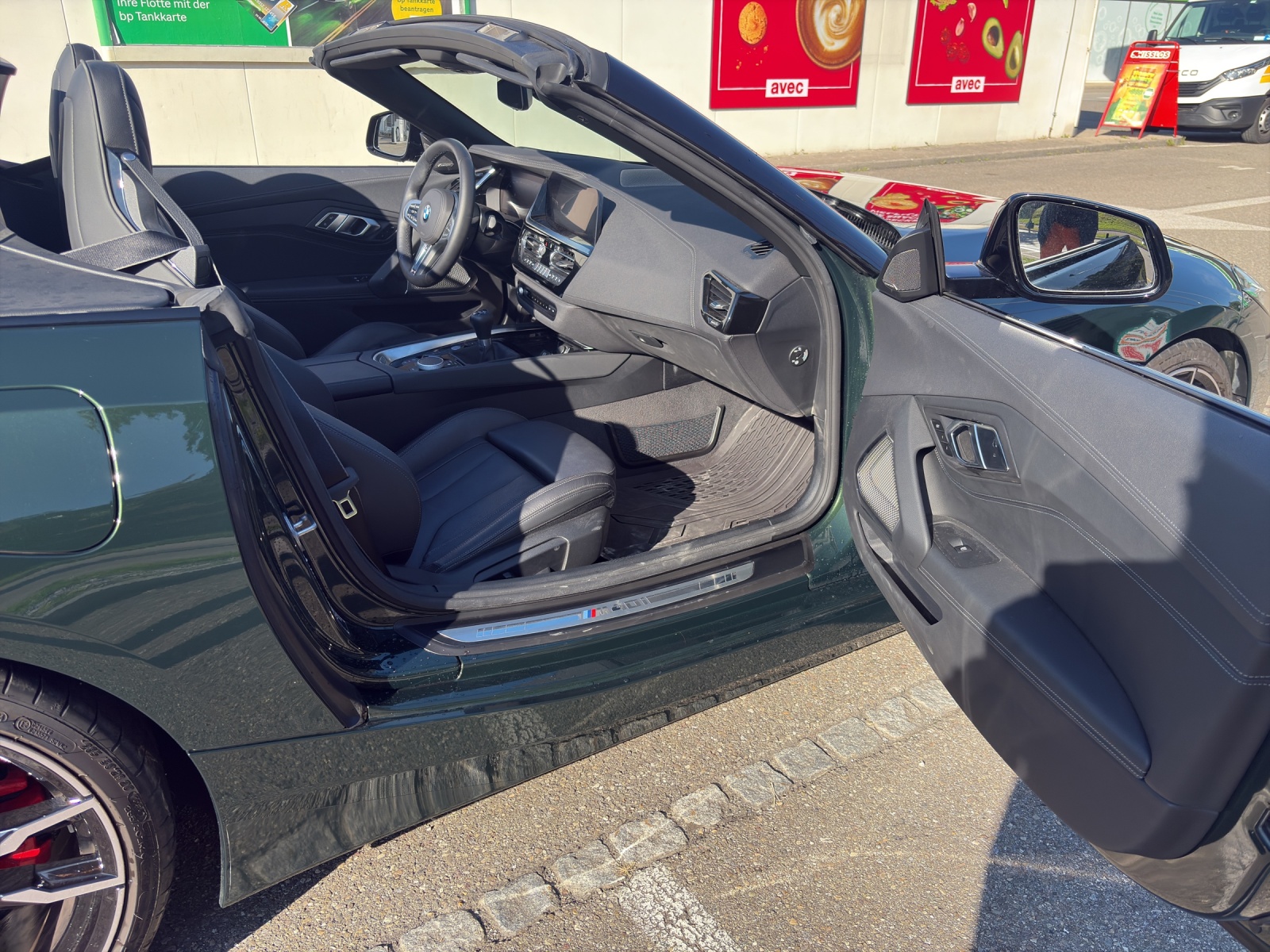 BMW Z4 M40i-image-6
