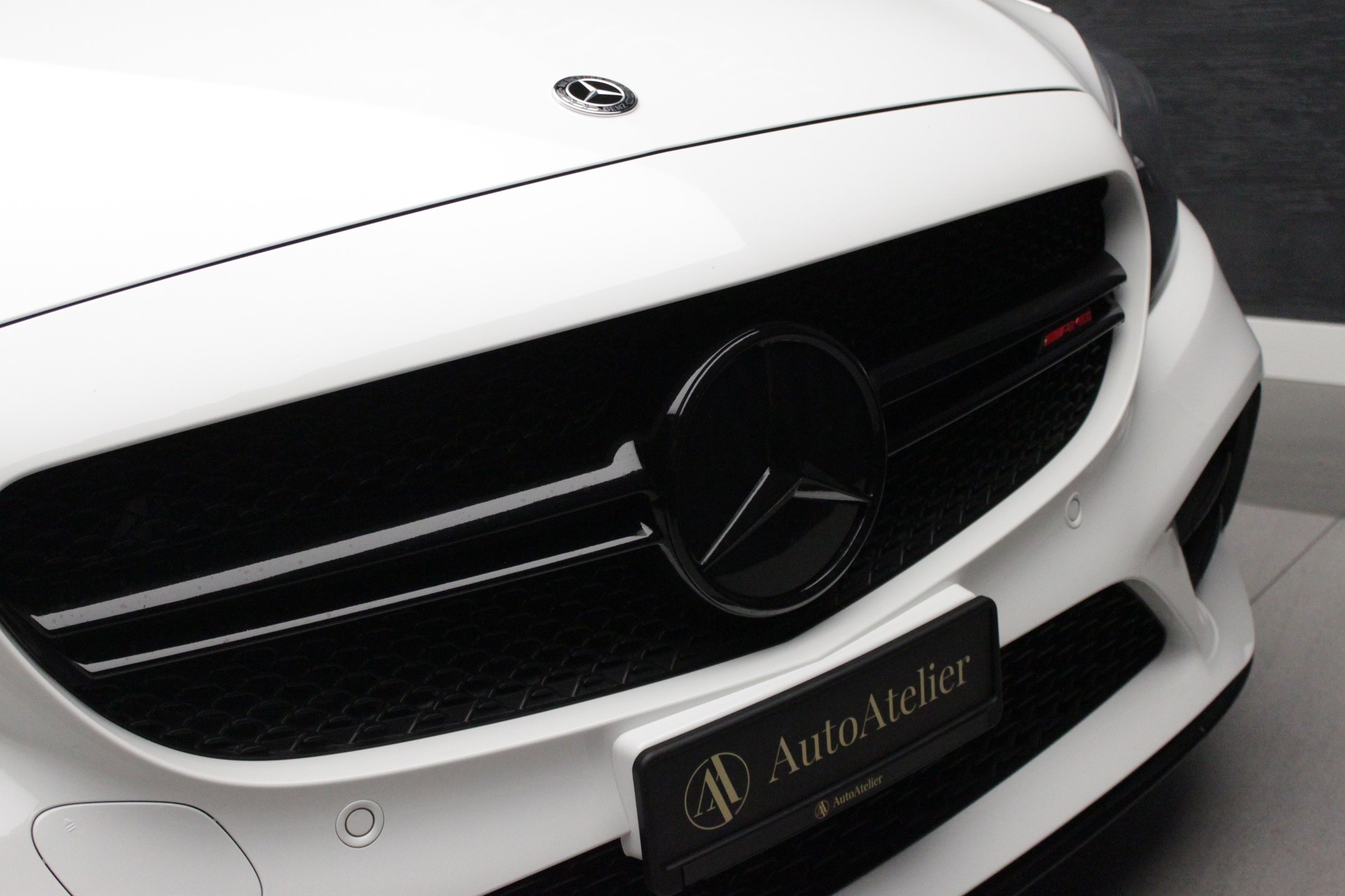 MERCEDES-BENZ C 43 AMG 4Matic 9G-Tronic-image-6