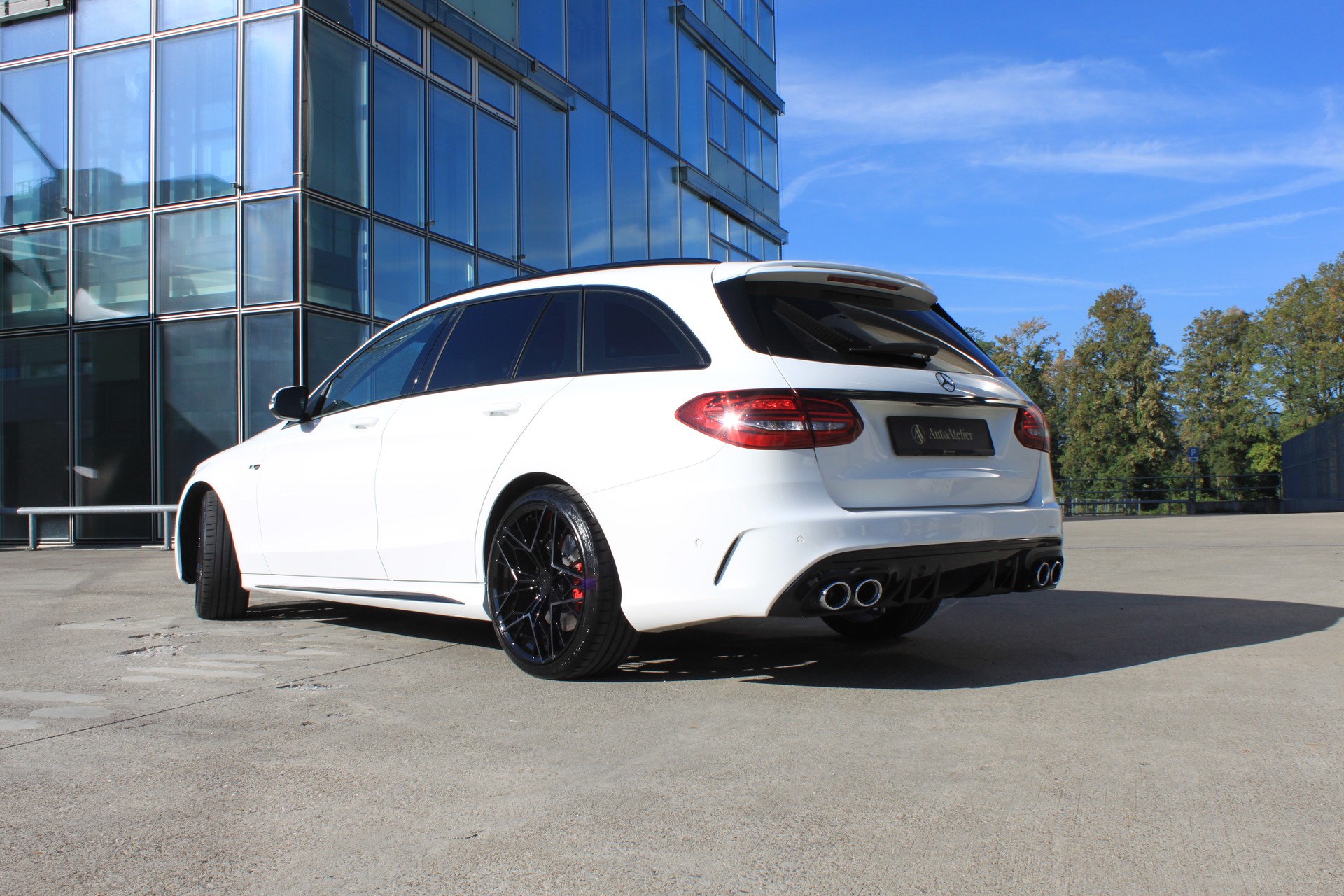 MERCEDES-BENZ C 43 AMG 4Matic 9G-Tronic-image-11