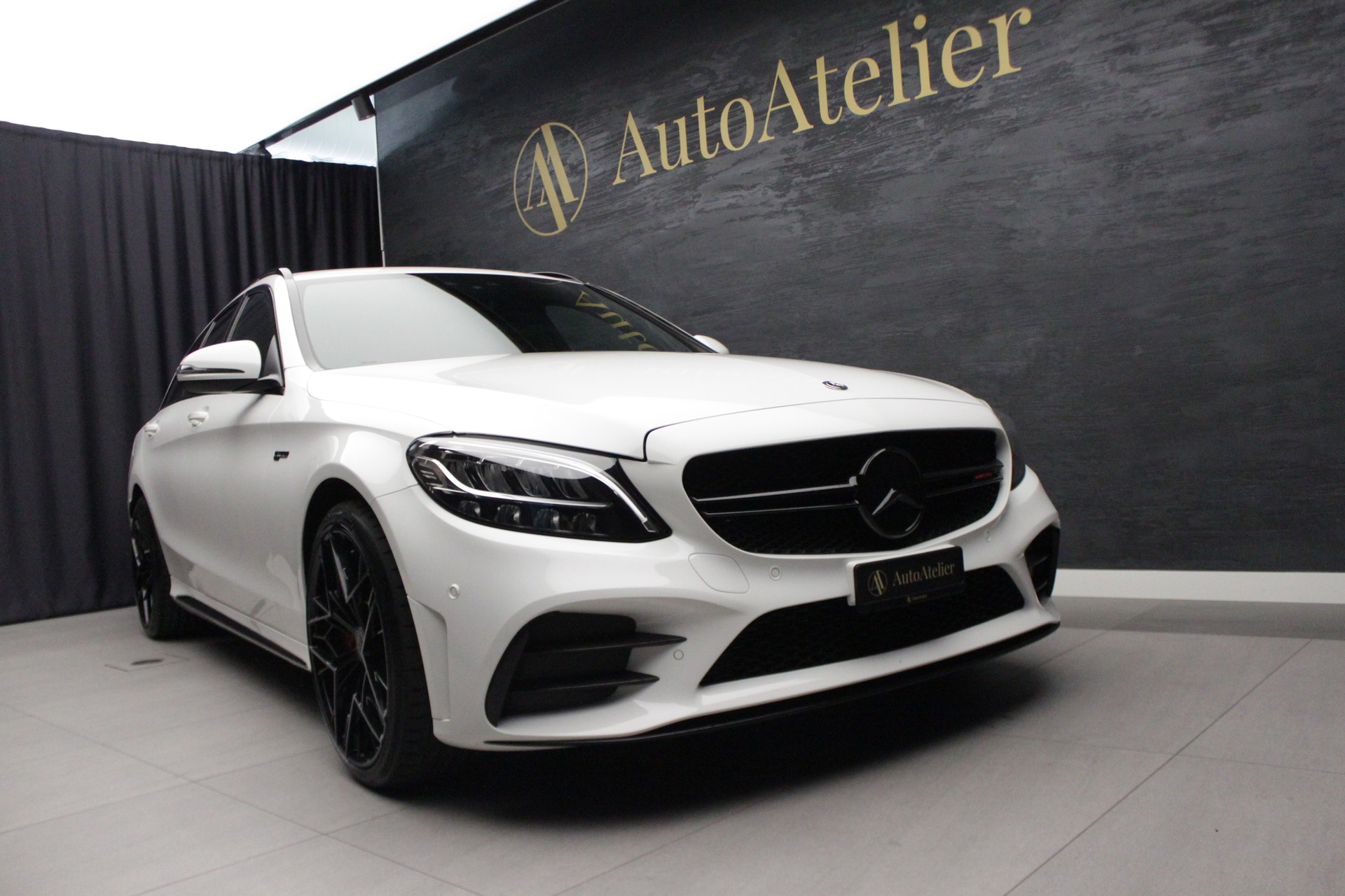 MERCEDES-BENZ C 43 AMG 4Matic 9G-Tronic-image-1