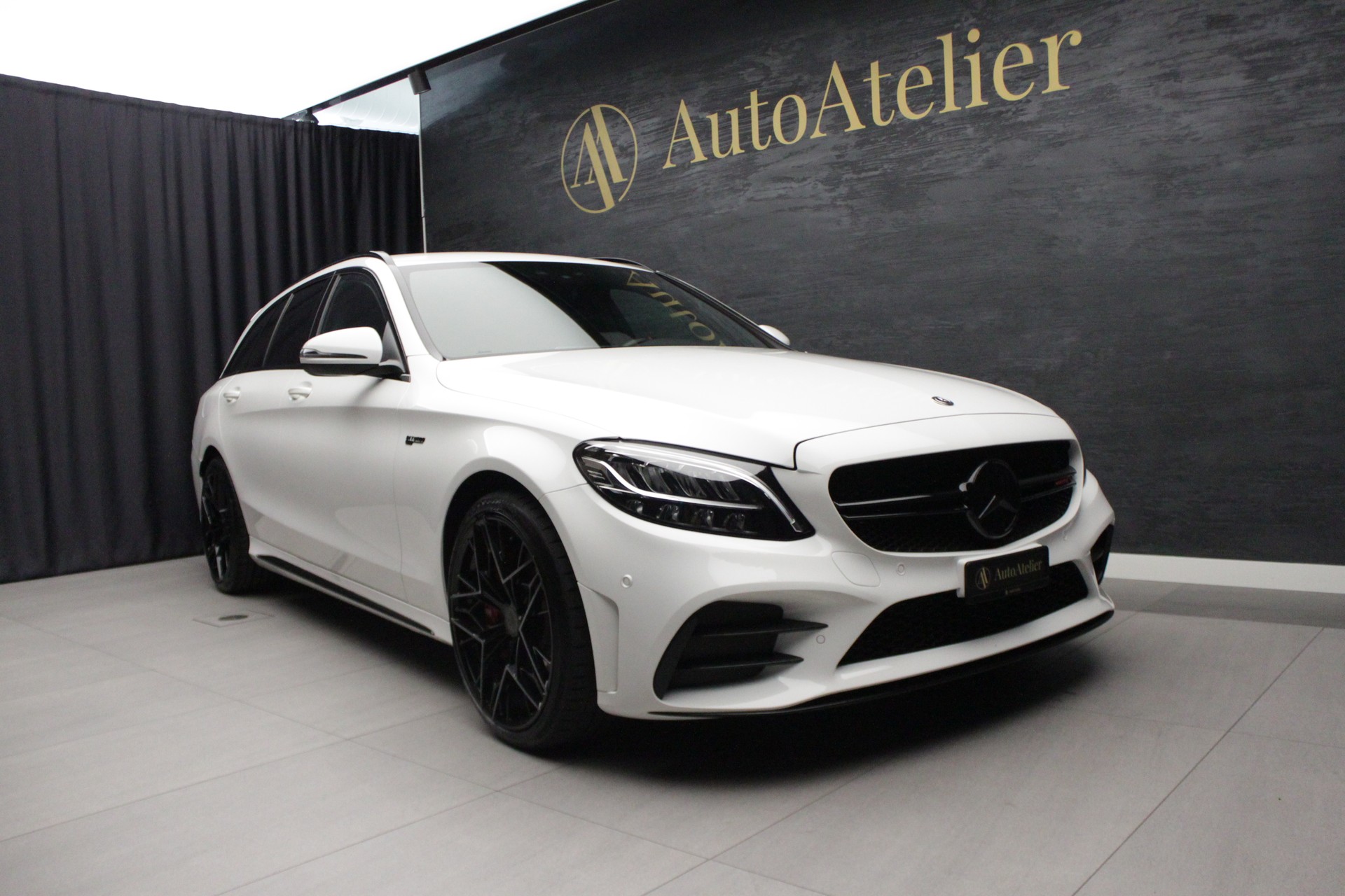 MERCEDES-BENZ C 43 AMG 4Matic 9G-Tronic-image-0