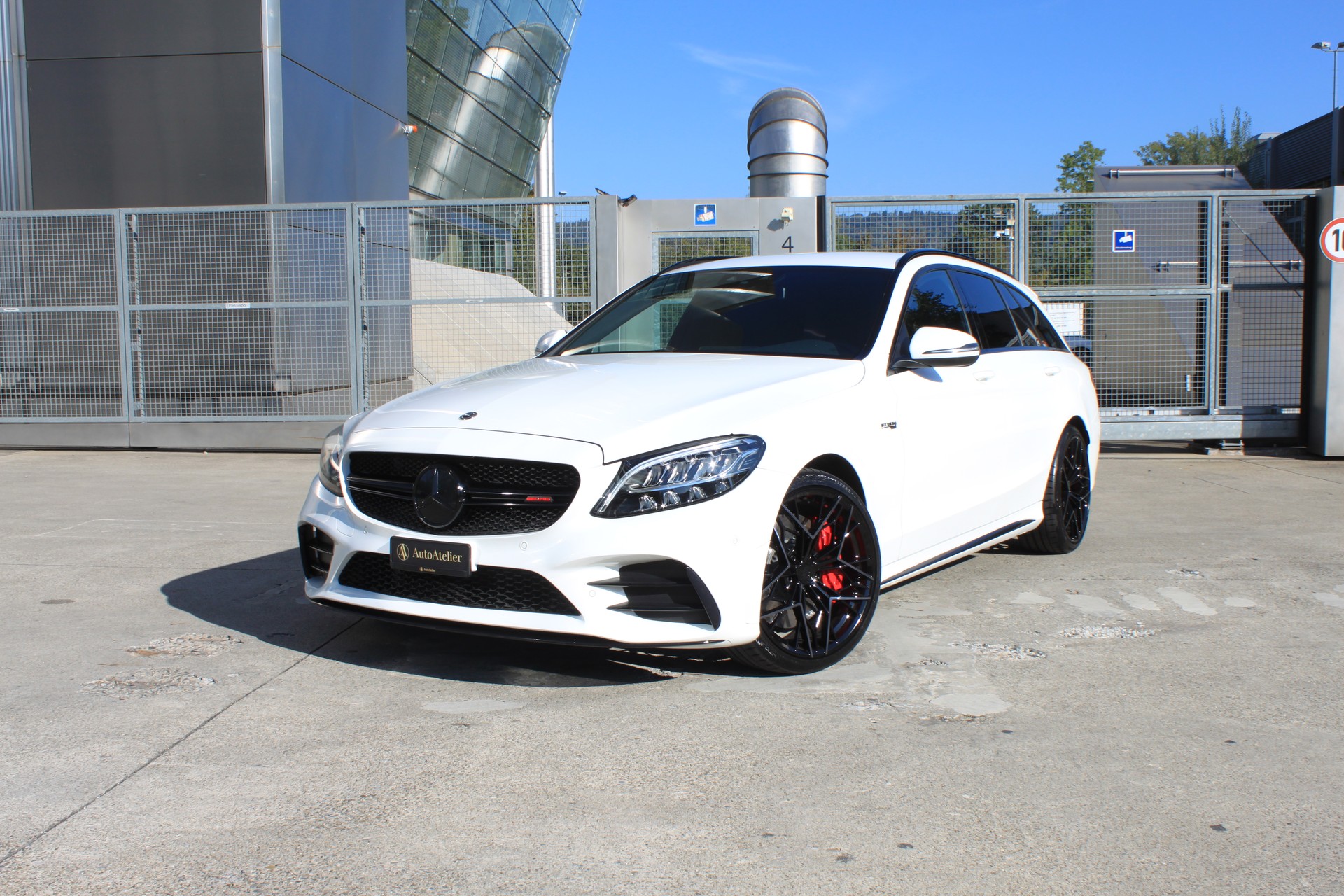 MERCEDES-BENZ C 43 AMG 4Matic 9G-Tronic-image-9
