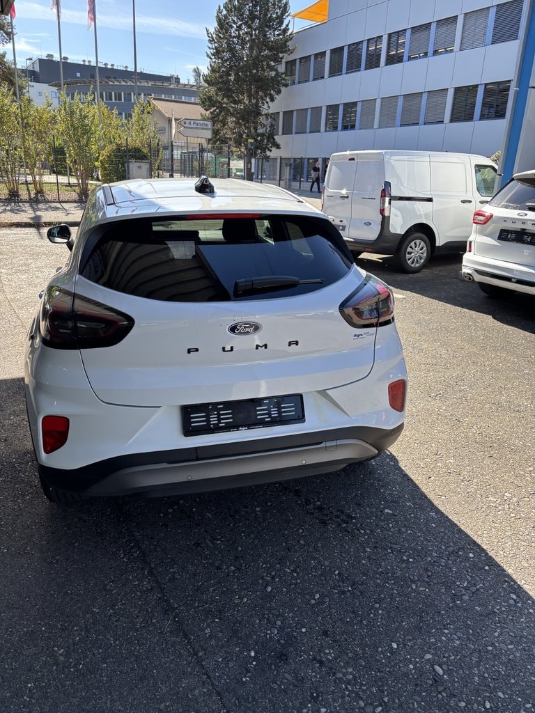 FORD Puma 1.0 EcoB Hybrid Titanium-image-13