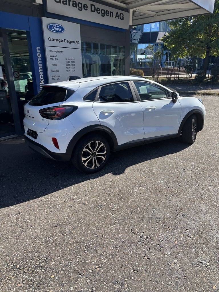 FORD Puma 1.0 EcoB Hybrid Titanium-image-17