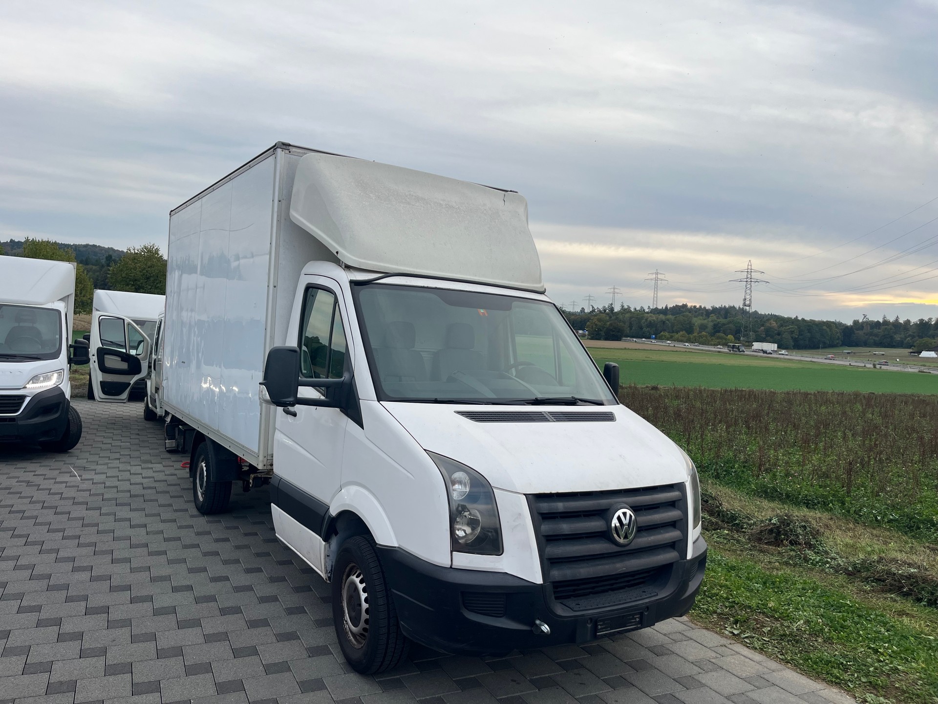 VW Crafter 35 2.5 TDI 136 PS-image-2