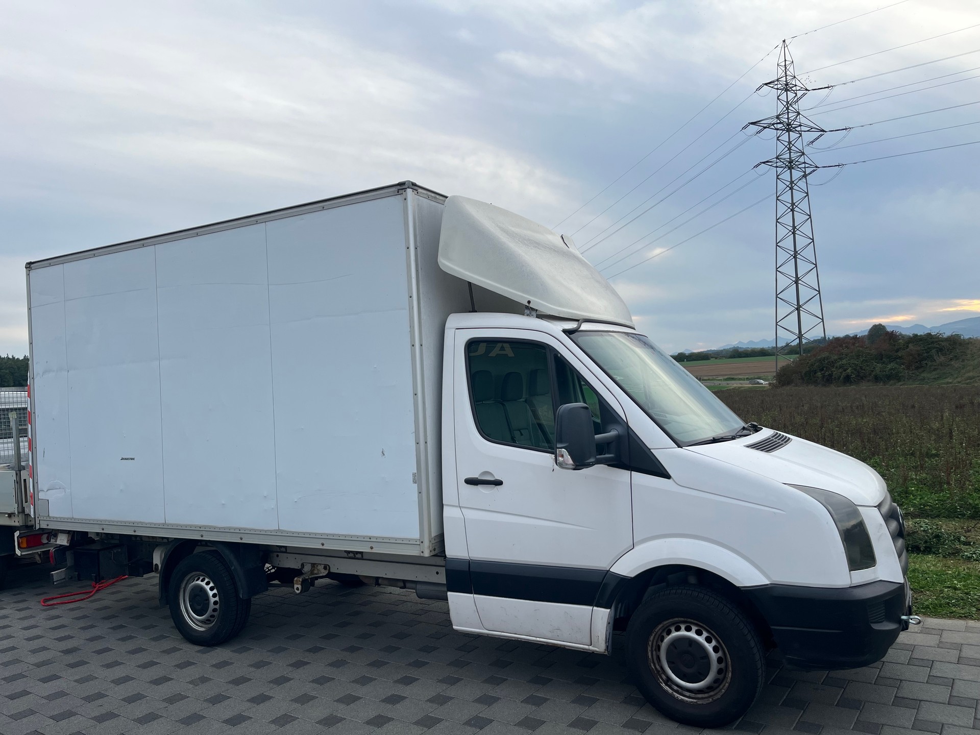 VW Crafter 35 2.5 TDI 136 PS-image-1
