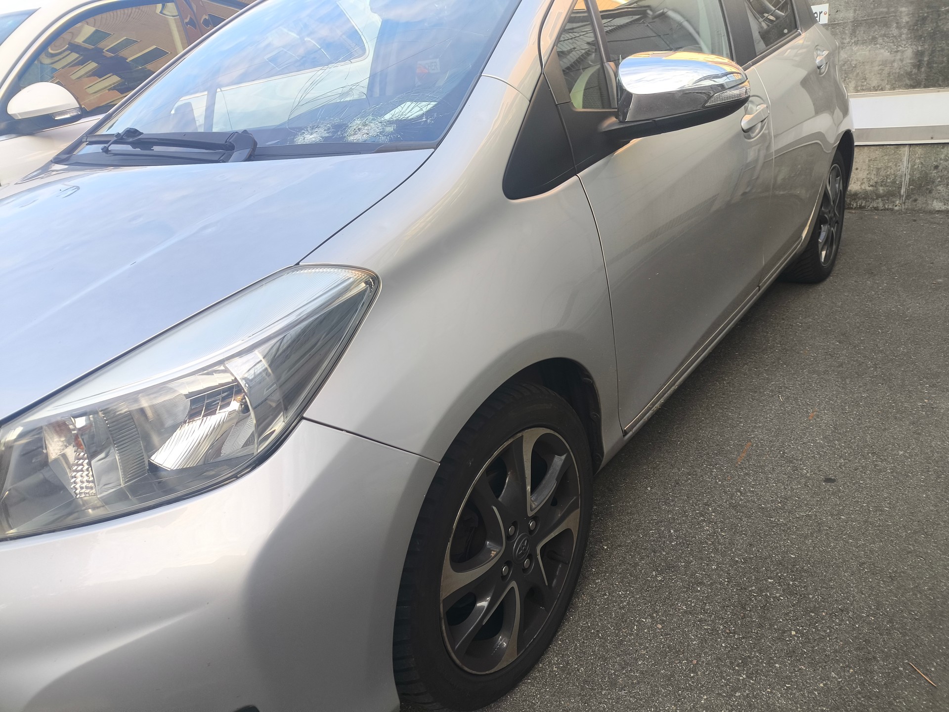 TOYOTA Yaris 1.33 Trend Multidrive-image-1