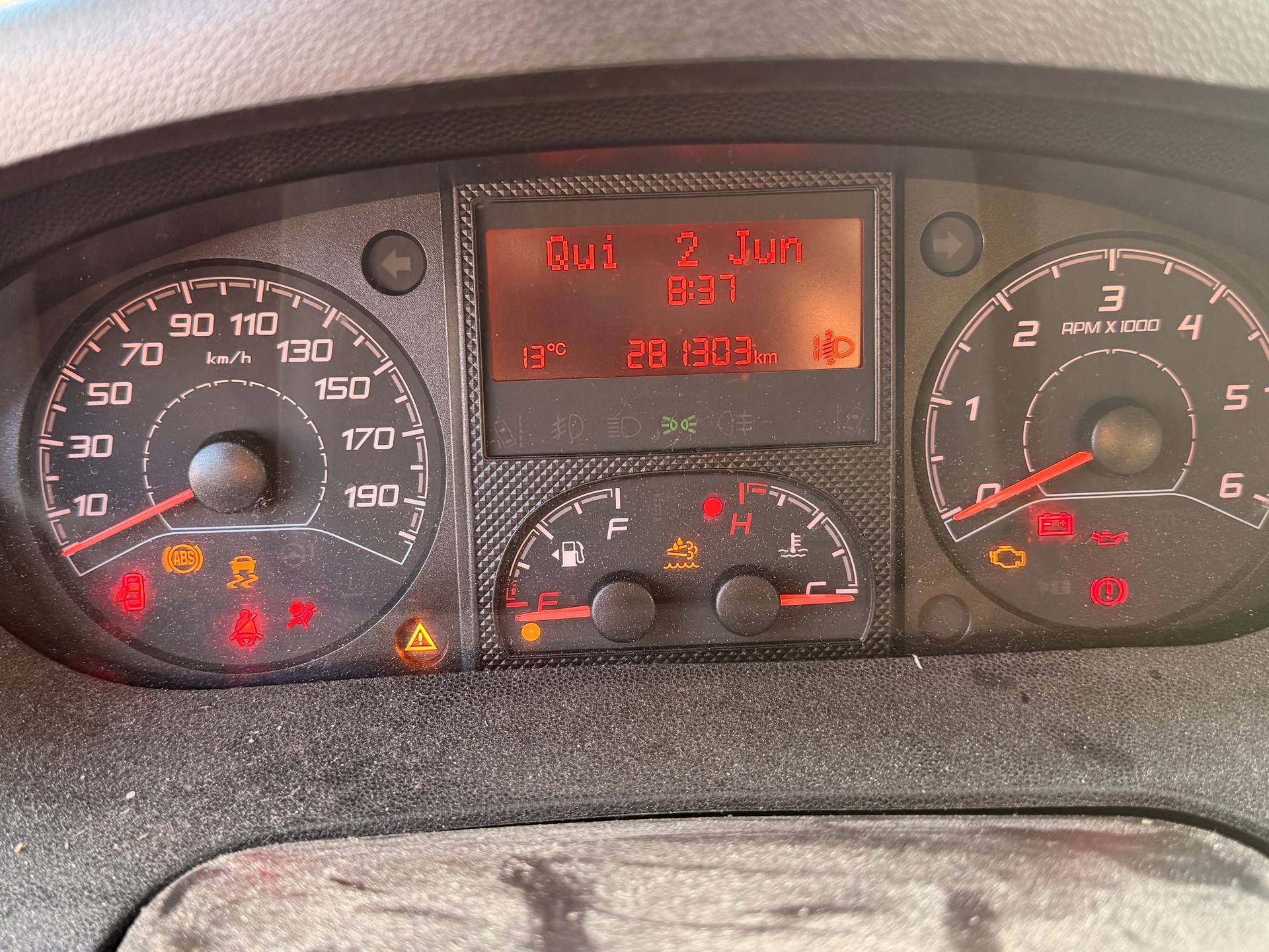 PEUGEOT Boxer 2.0 HDI 333 Active s/s L1H2-image-2