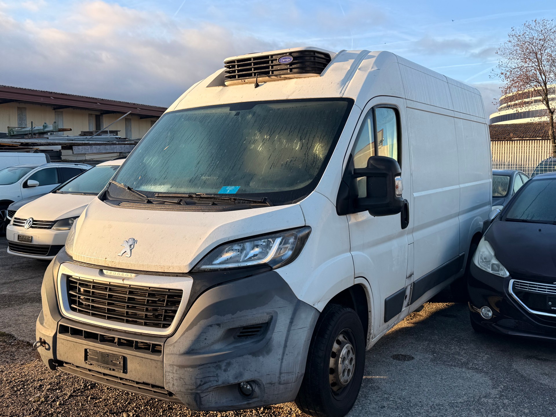 PEUGEOT Boxer 2.0 HDI 333 Active s/s L1H2-image-1