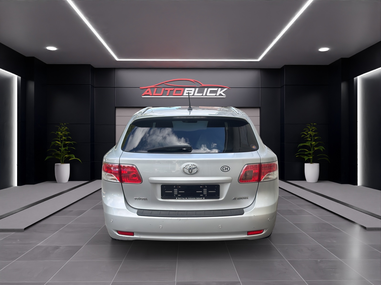 TOYOTA Avensis SW 2.0 Linea Sol Premium Automat Schweizer Hand Fahrzeug aus 1. Hand * Frisch ab Service & ab MFK-image-4
