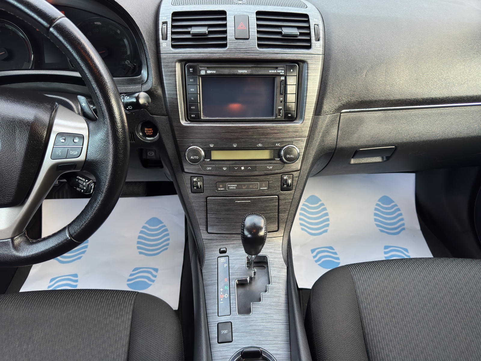 TOYOTA Avensis SW 2.0 Linea Sol Premium Automat Schweizer Hand Fahrzeug aus 1. Hand * Frisch ab Service & ab MFK-image-13