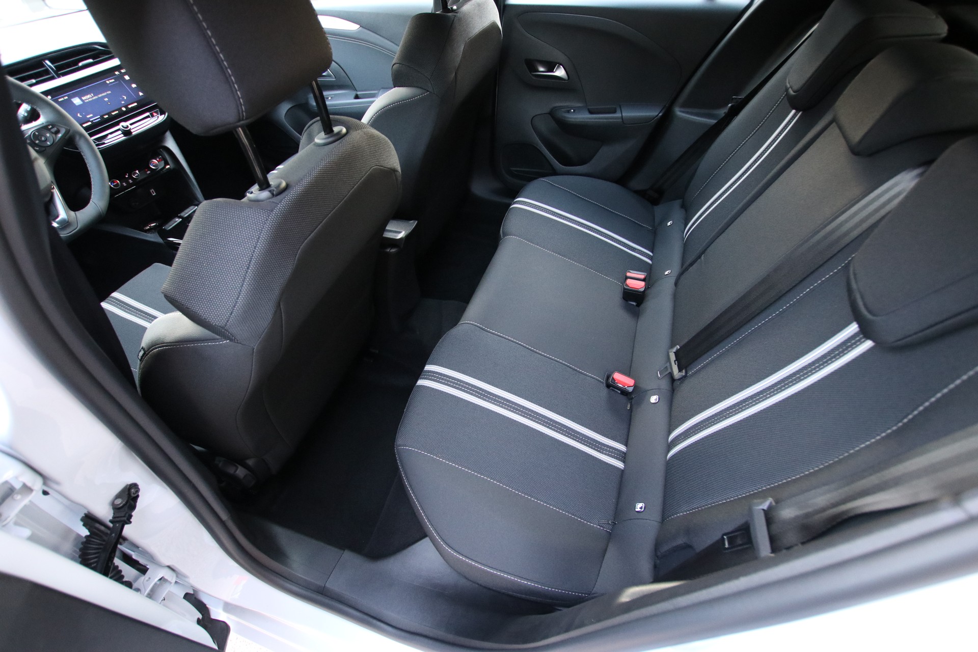OPEL Corsa e- 51kWh GS-image-13
