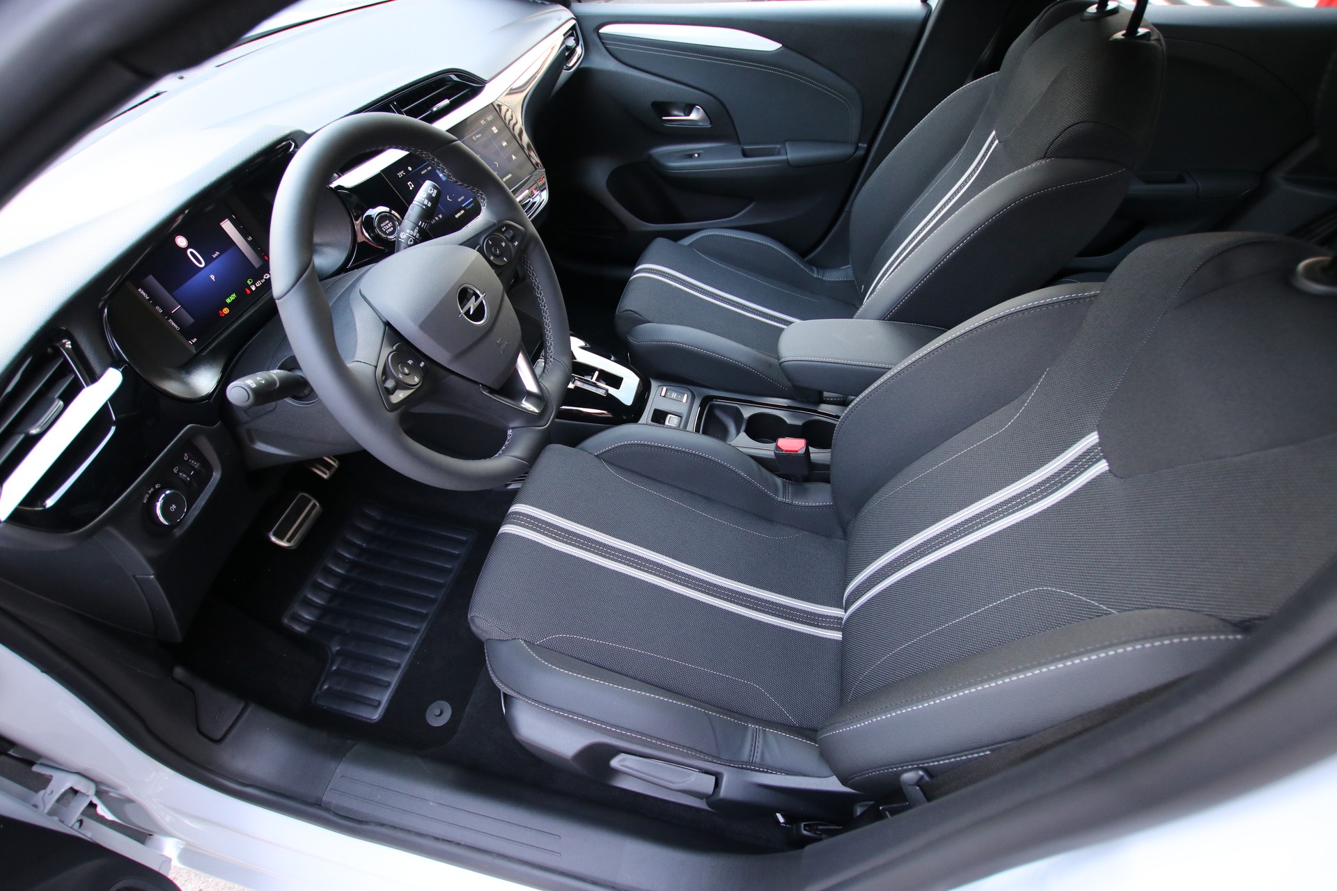 OPEL Corsa e- 51kWh GS-image-11