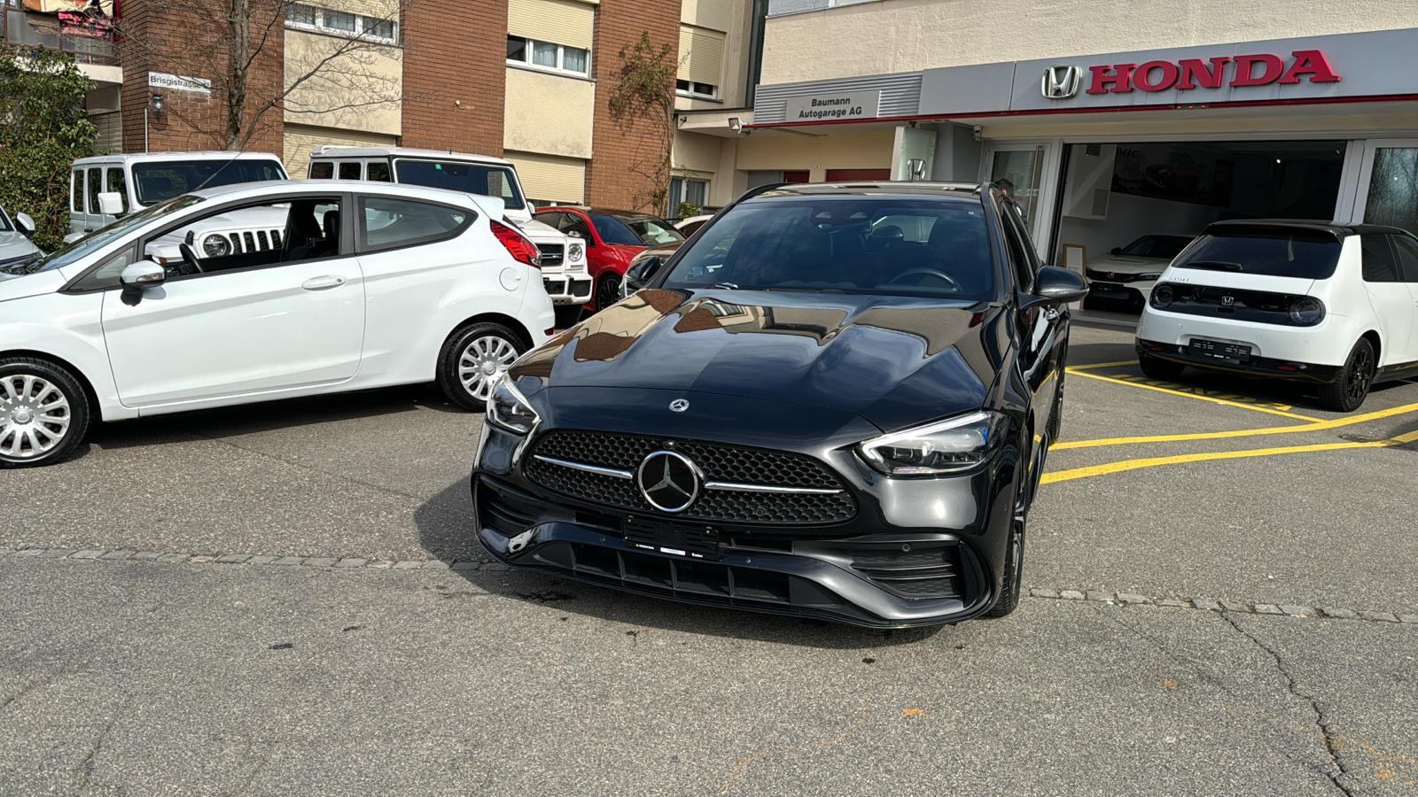 MERCEDES-BENZ C 300 d AMG Line-image-2