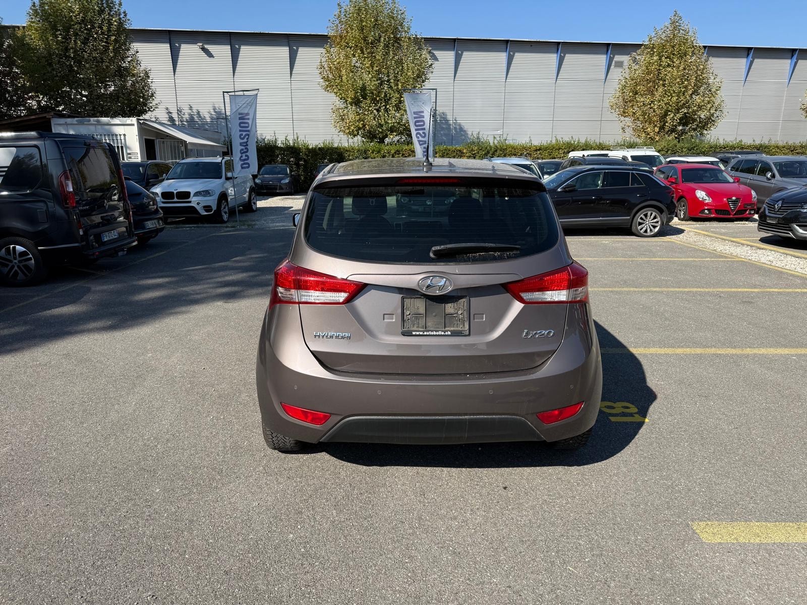 HYUNDAI iX20 1.6 Style Automatic-image-4