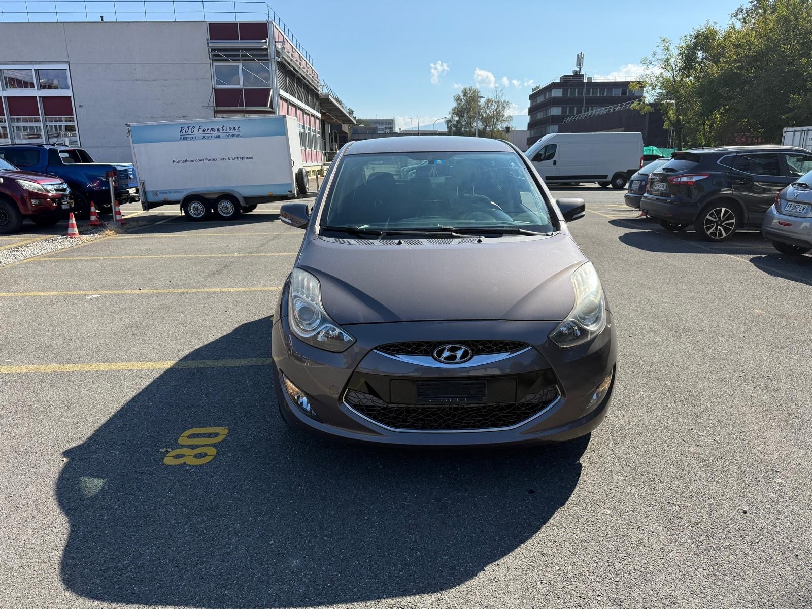 HYUNDAI iX20 1.6 Style Automatic-image-1