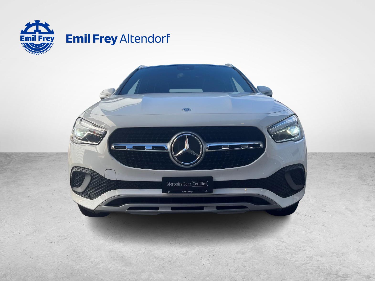 MERCEDES-BENZ GLA 250 e Style-image-7