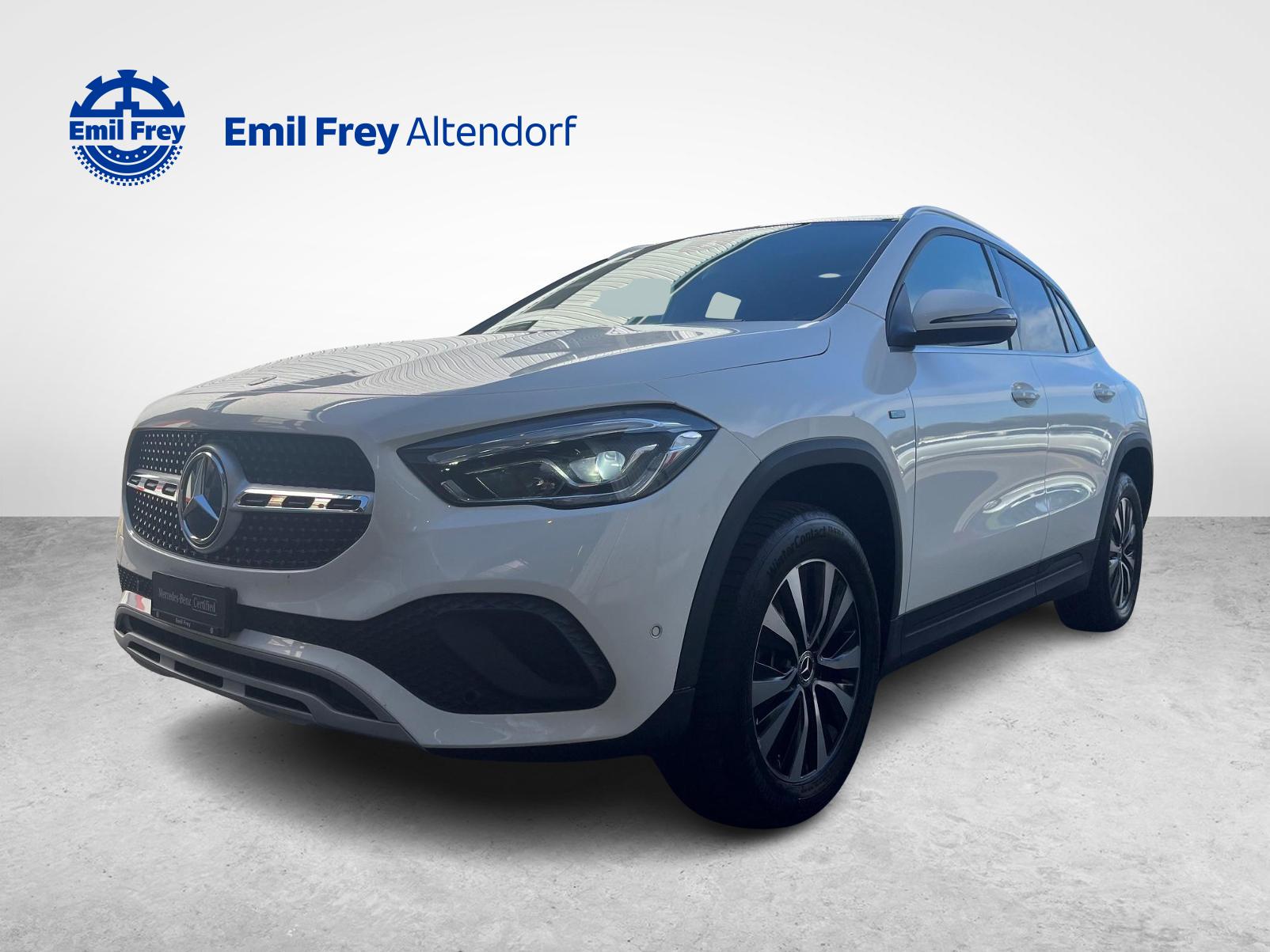 MERCEDES-BENZ GLA 250 e Style-image-0