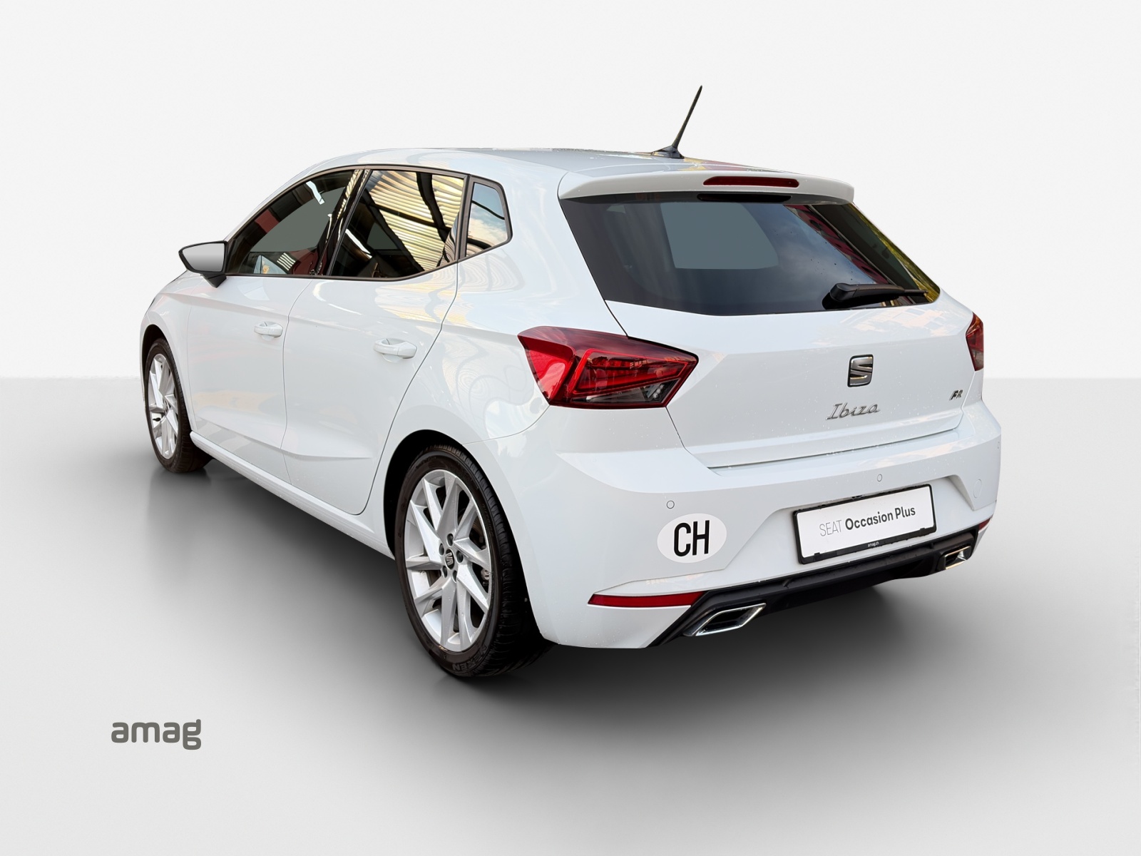 SEAT Ibiza 1.0 EcoTSI Hola FR DSG-image-2