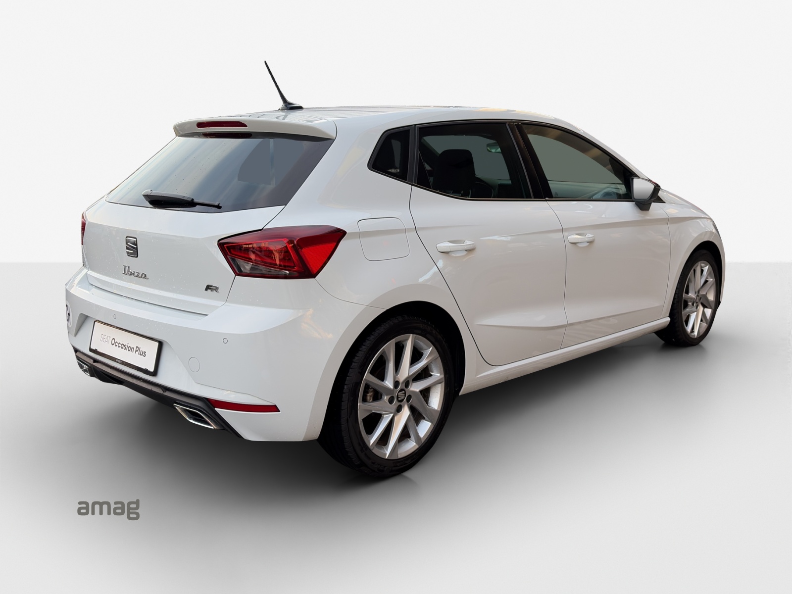 SEAT Ibiza 1.0 EcoTSI Hola FR DSG-image-4