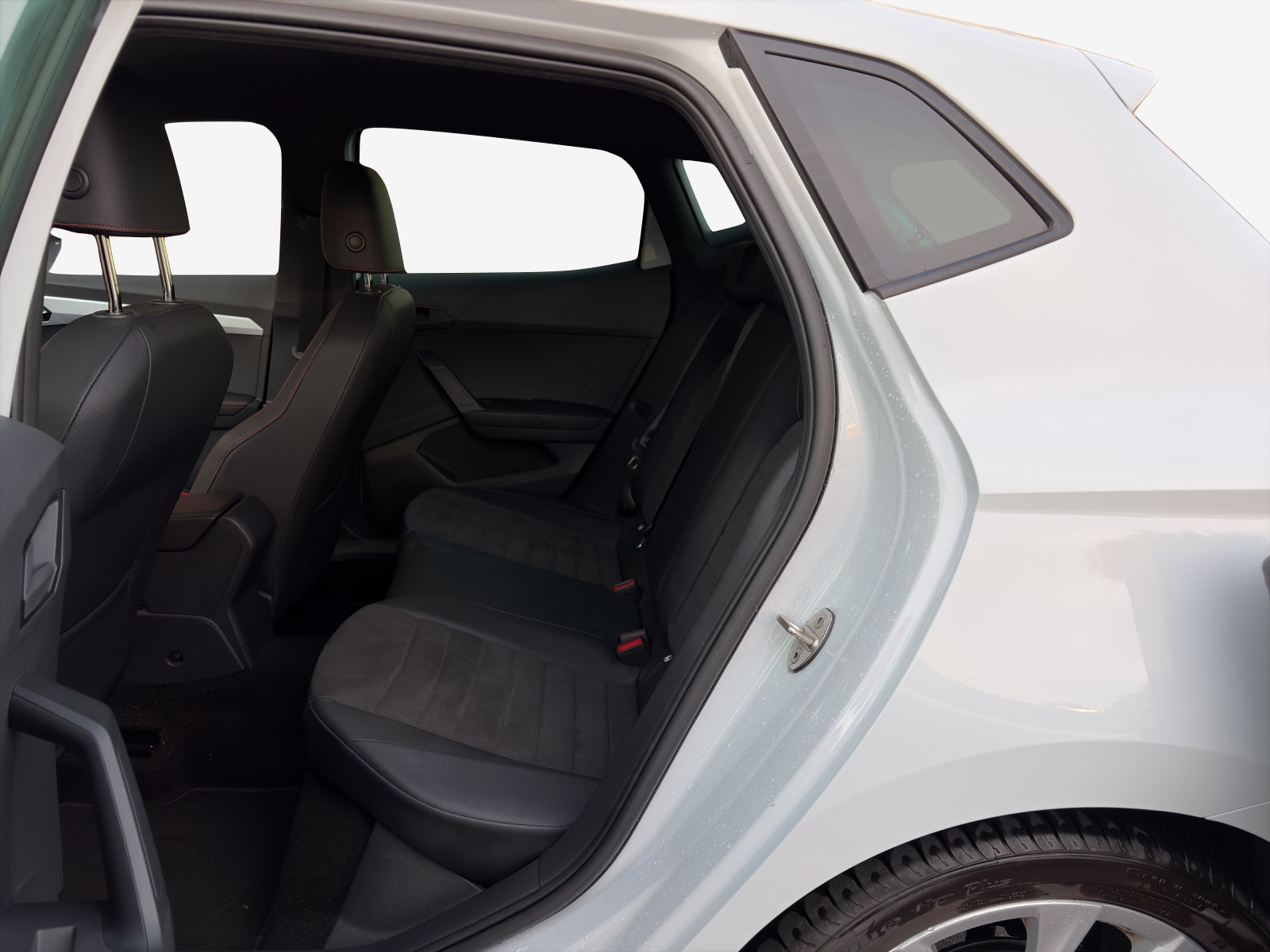 SEAT Ibiza 1.0 EcoTSI Hola FR DSG-image-11