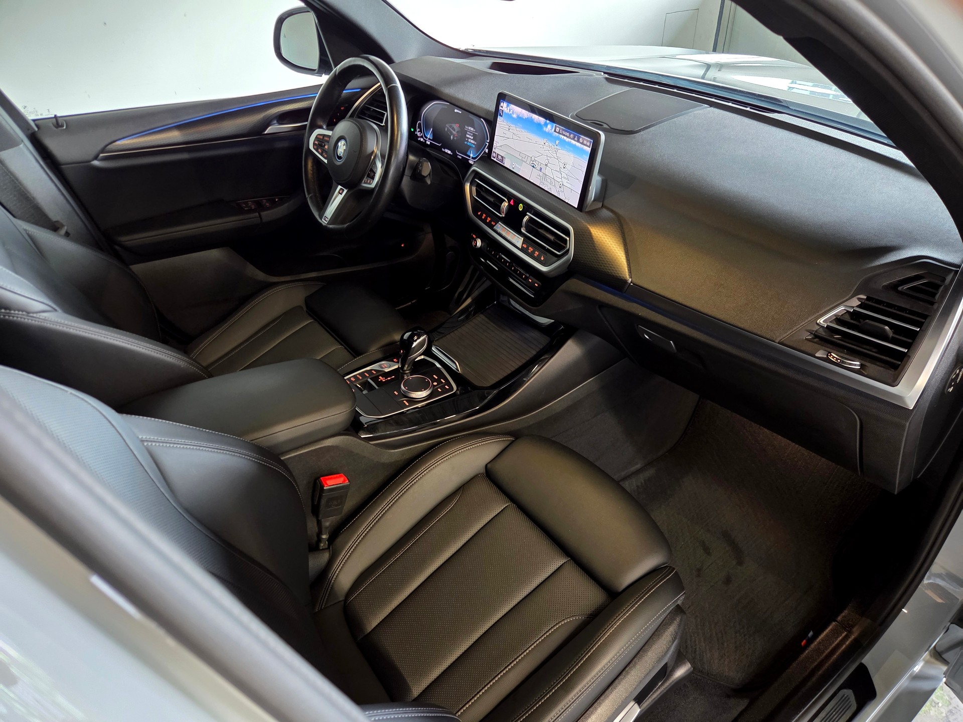 BMW X3 30e xDrive M-Sport-image-19