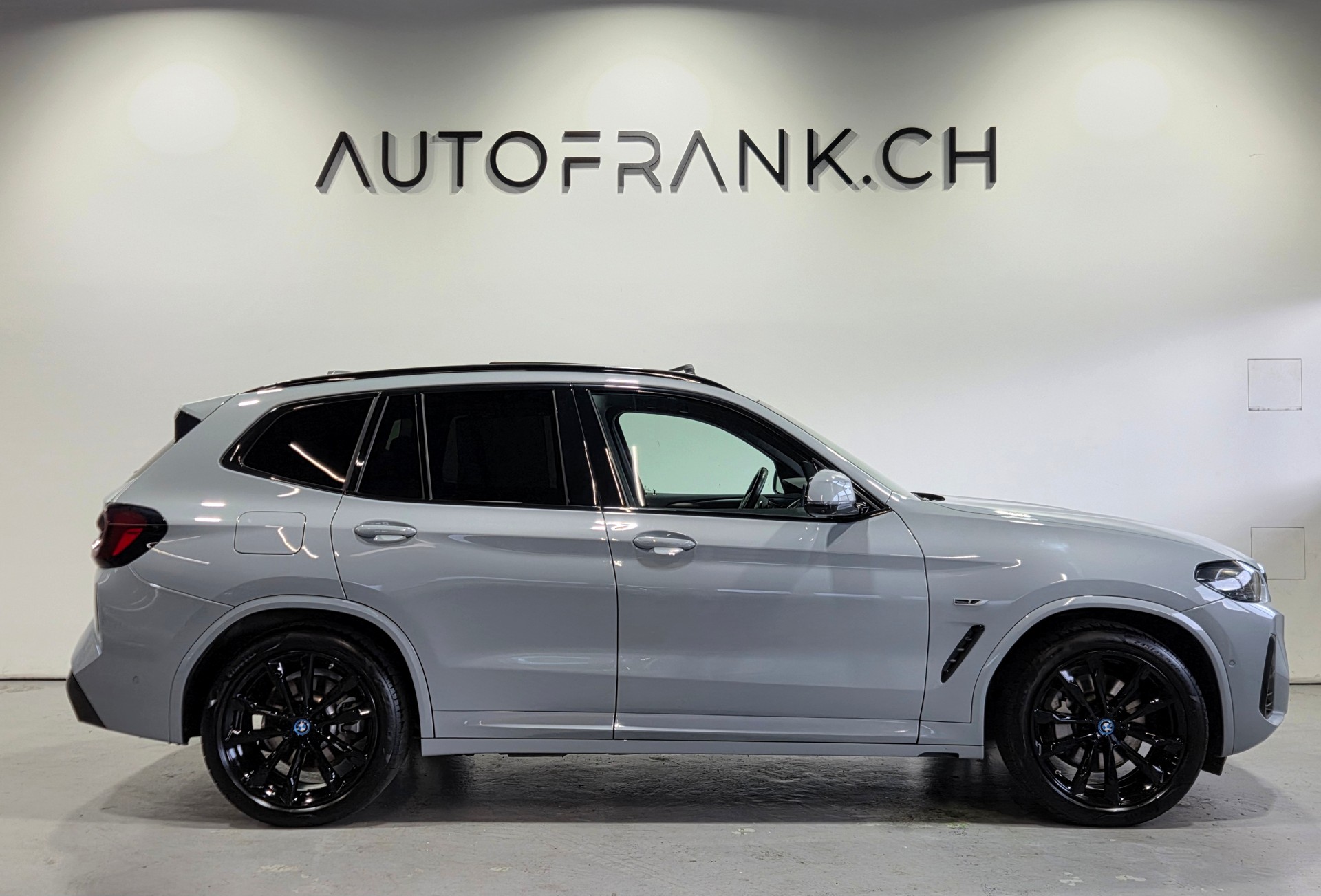 BMW X3 30e xDrive M-Sport-image-7
