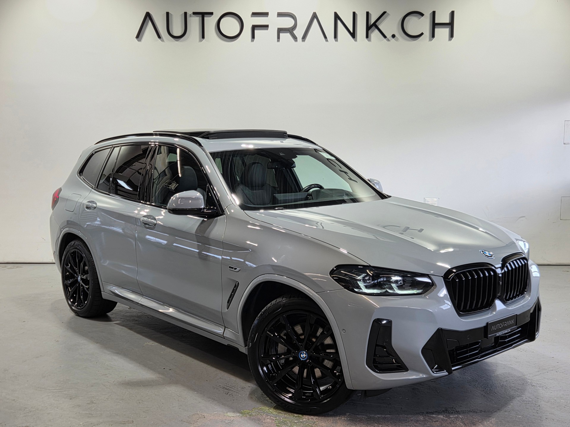 BMW X3 30e xDrive M-Sport-image-4