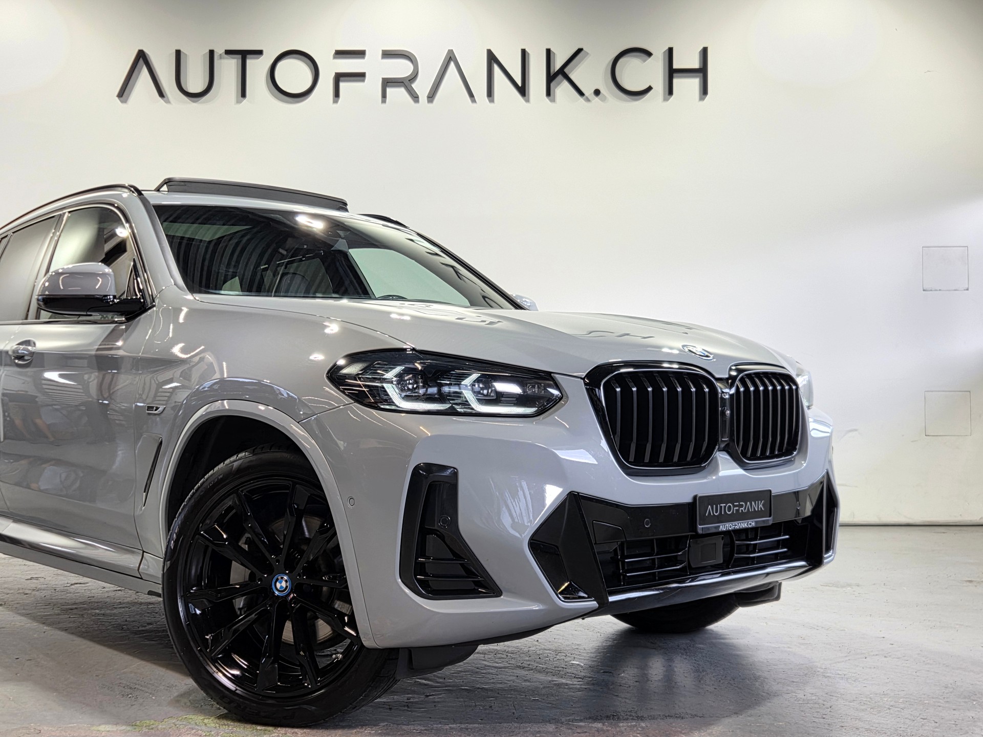 BMW X3 30e xDrive M-Sport-image-2
